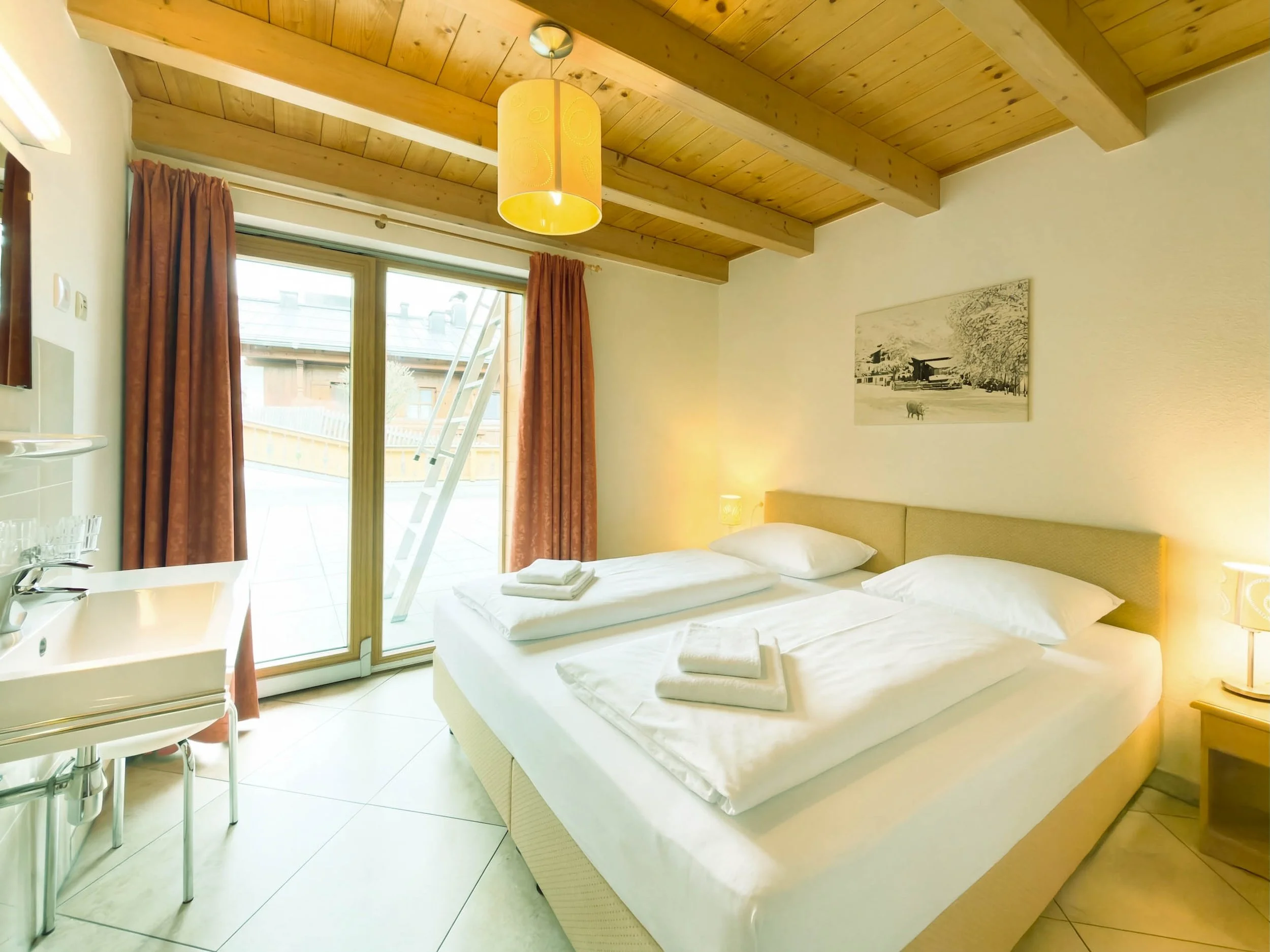 eder VIEW Apartment No 11 Zimmer 3.jpg