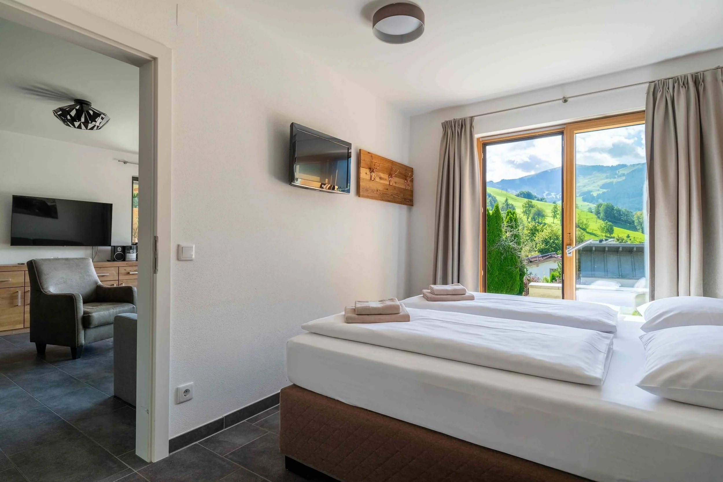 Eder View Appartement 2 (16 van 24) - opgemaakt bed v2.jpg