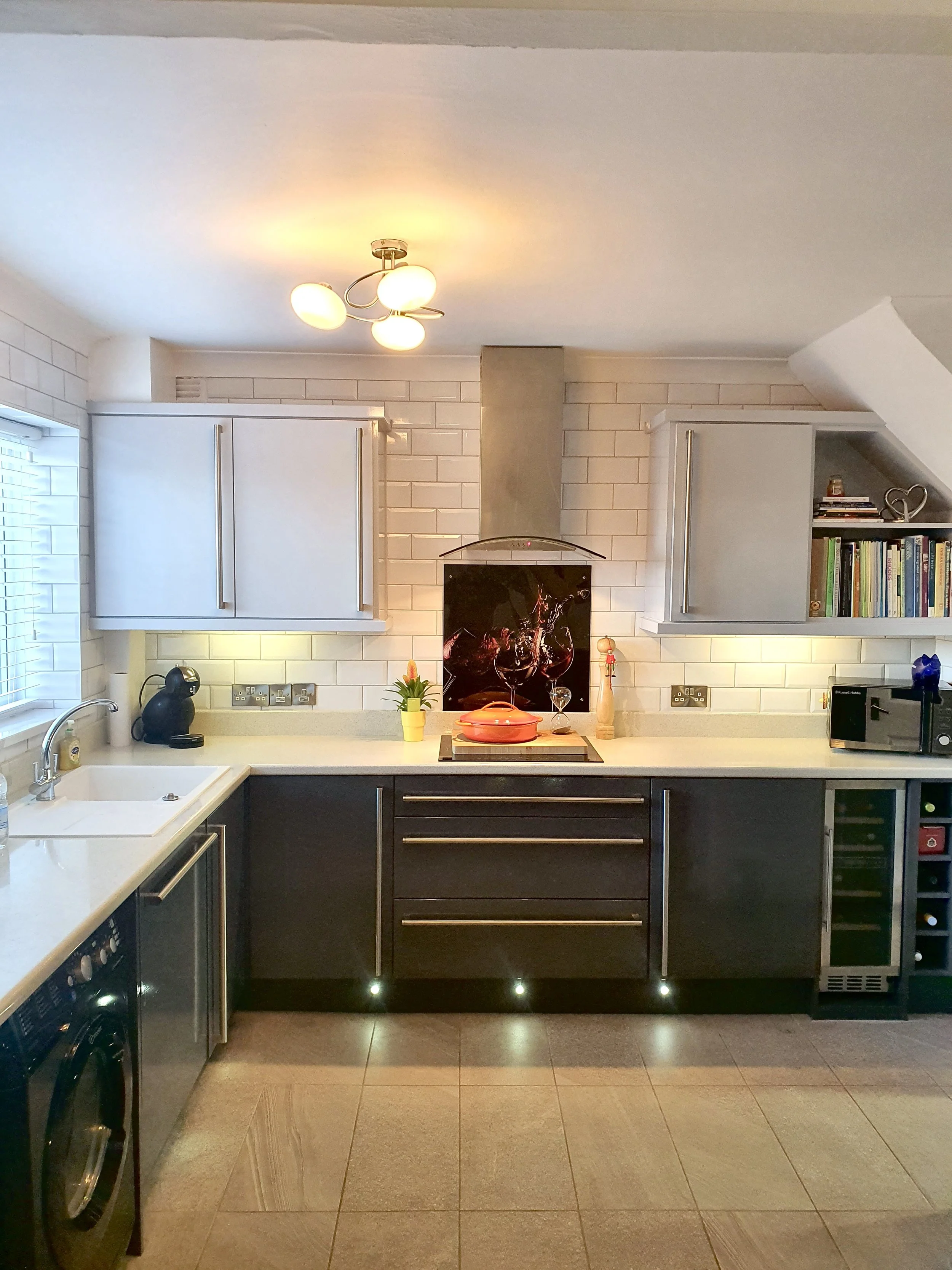 After - 2 tone kitchen wrap in Wardley.