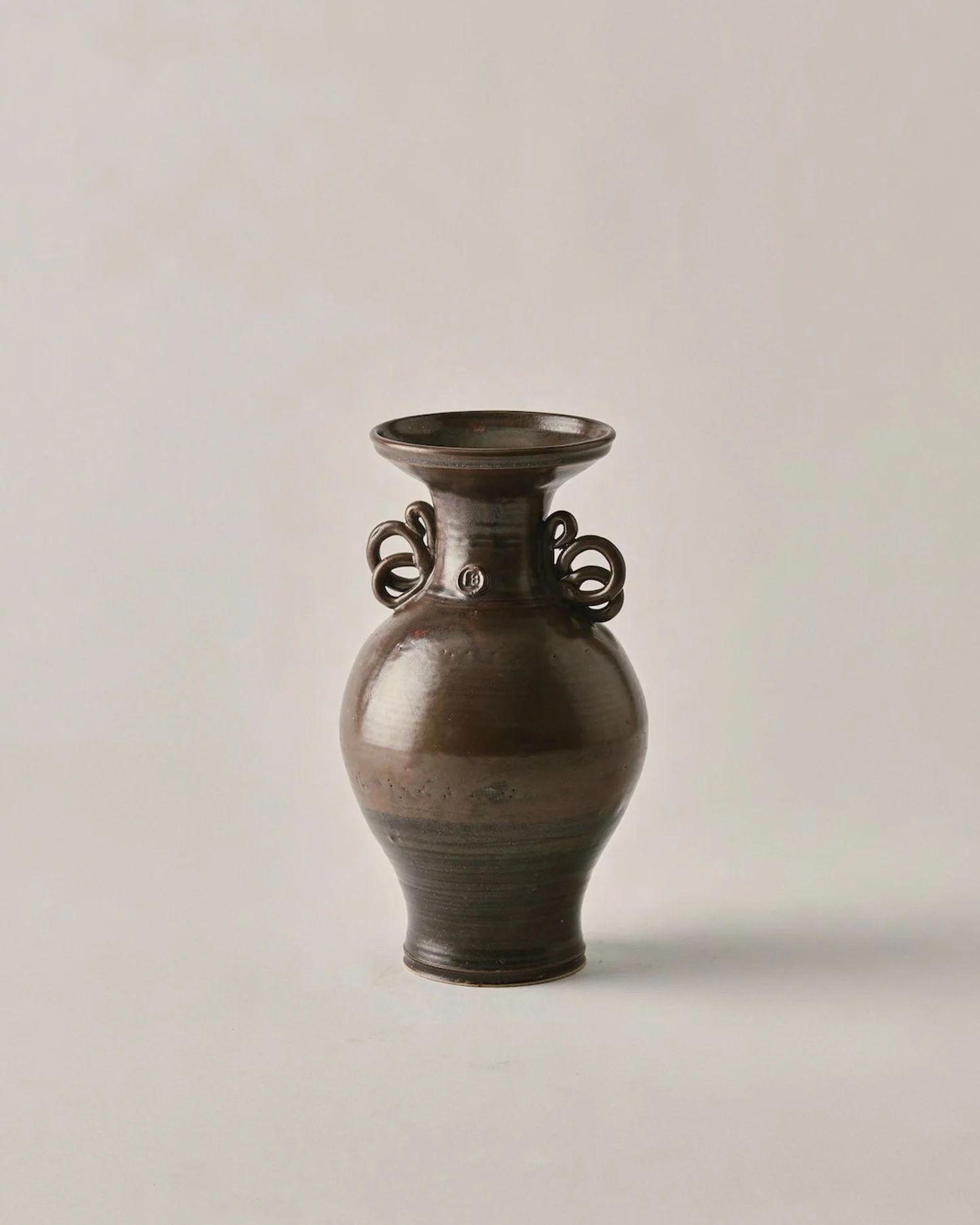 VASE42.jpg