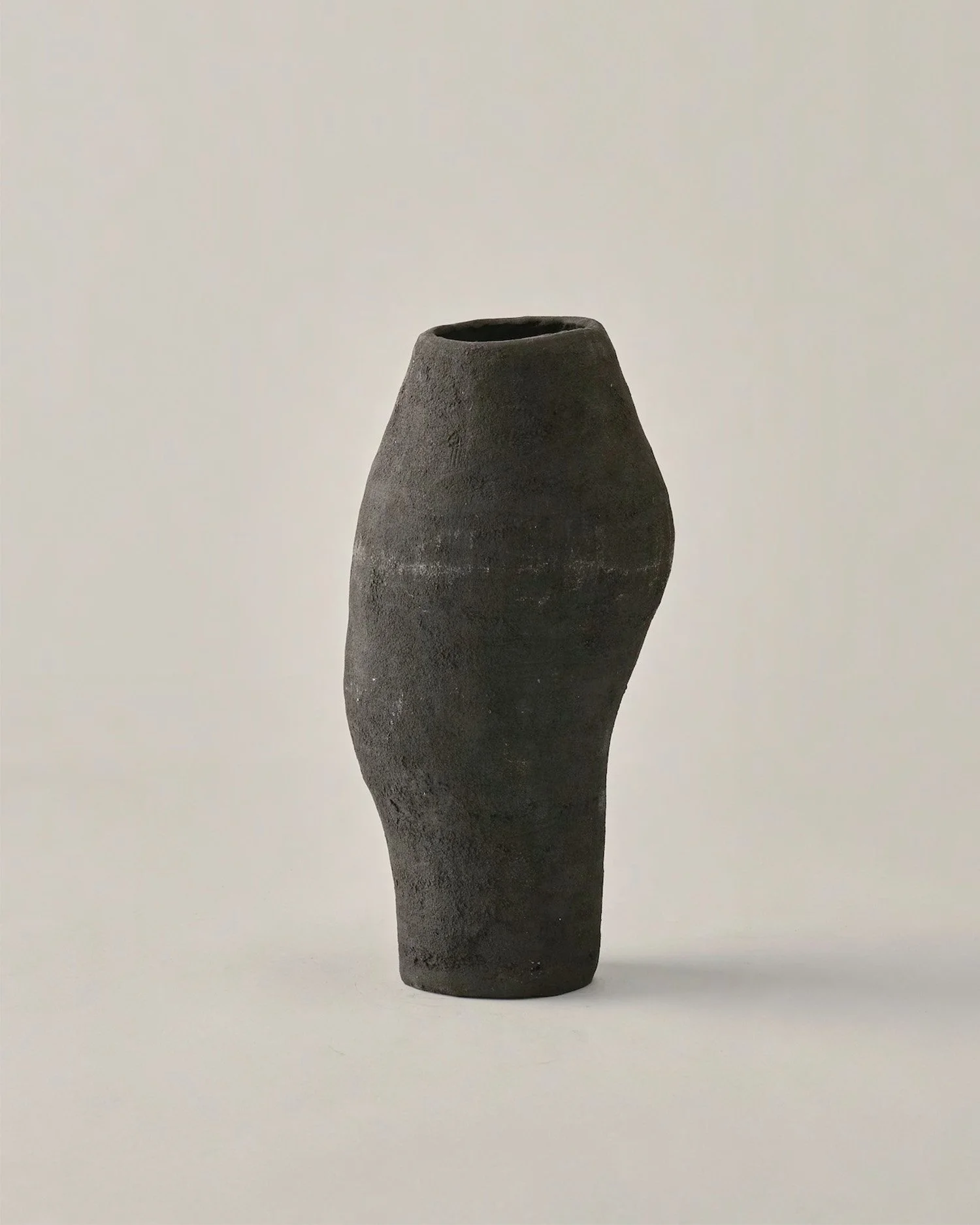 VASE48.jpg