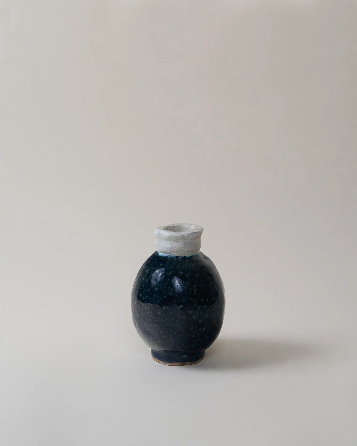 Vase 103