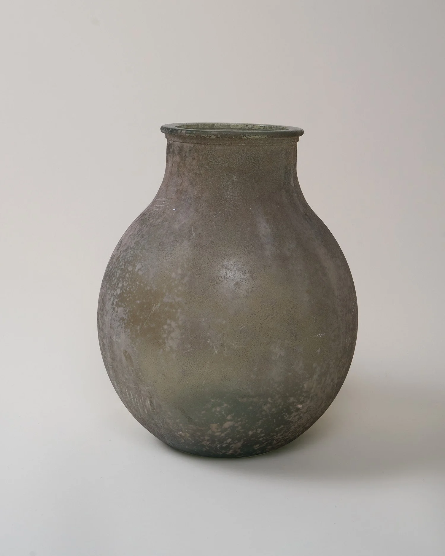 Vase 8