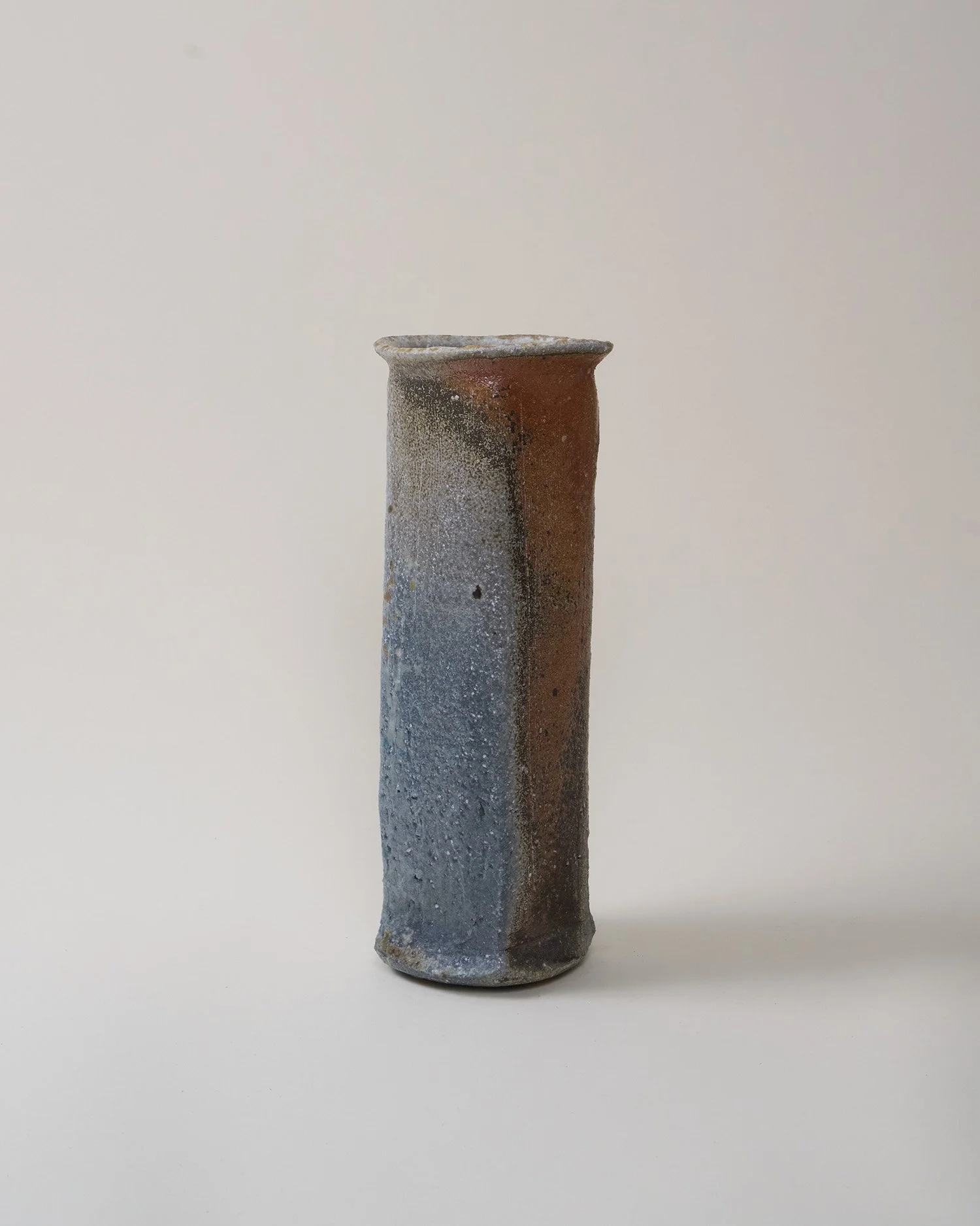 Vase 28