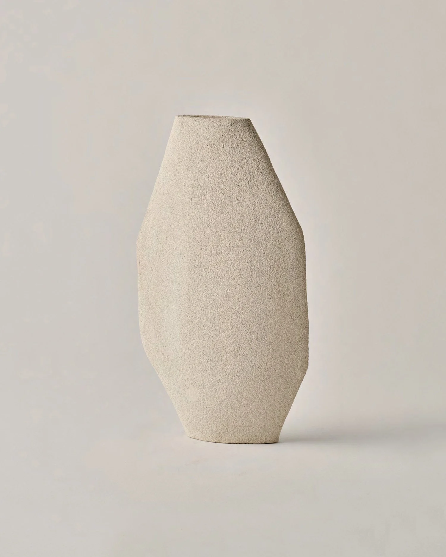 Vase 13