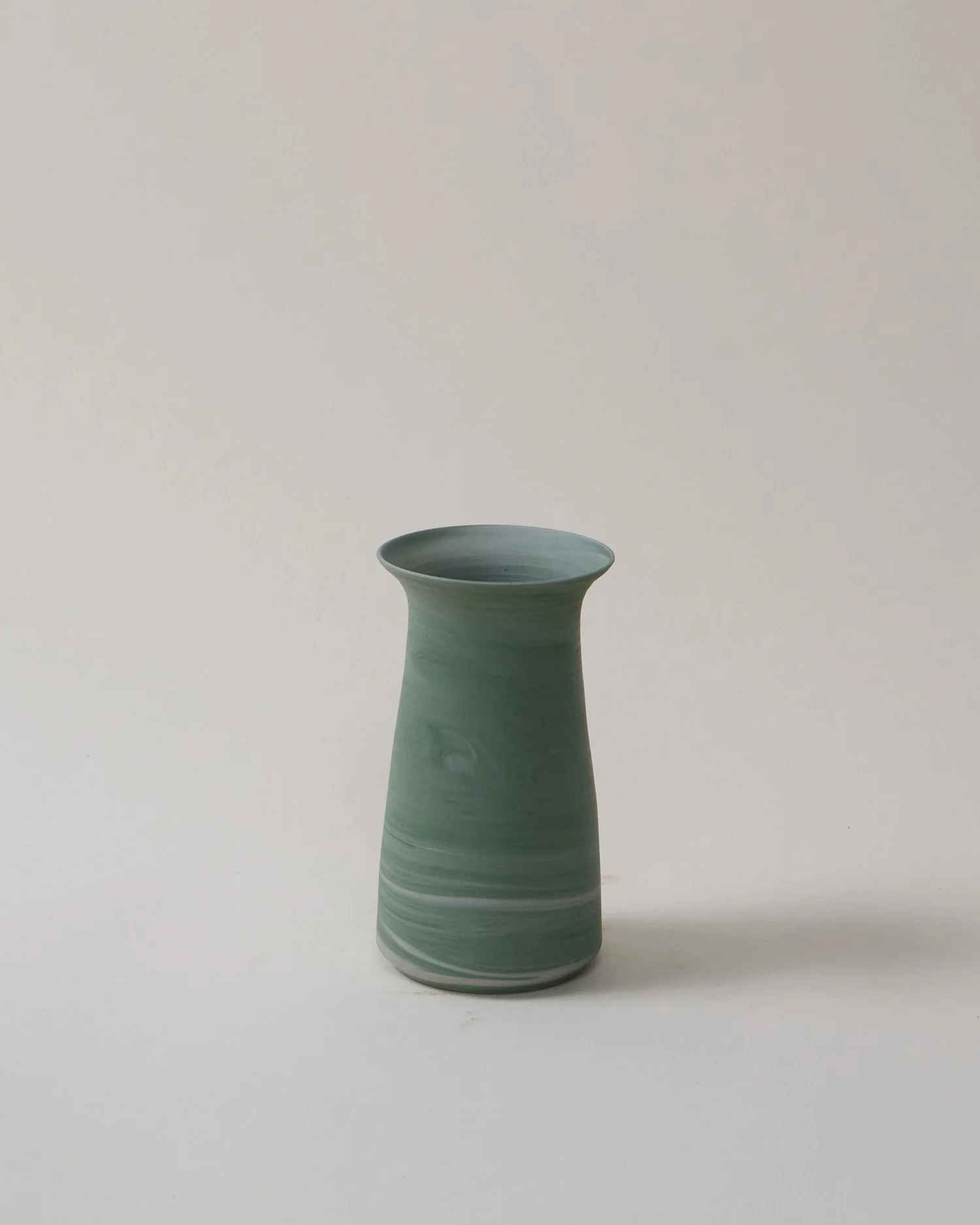 Vase 62