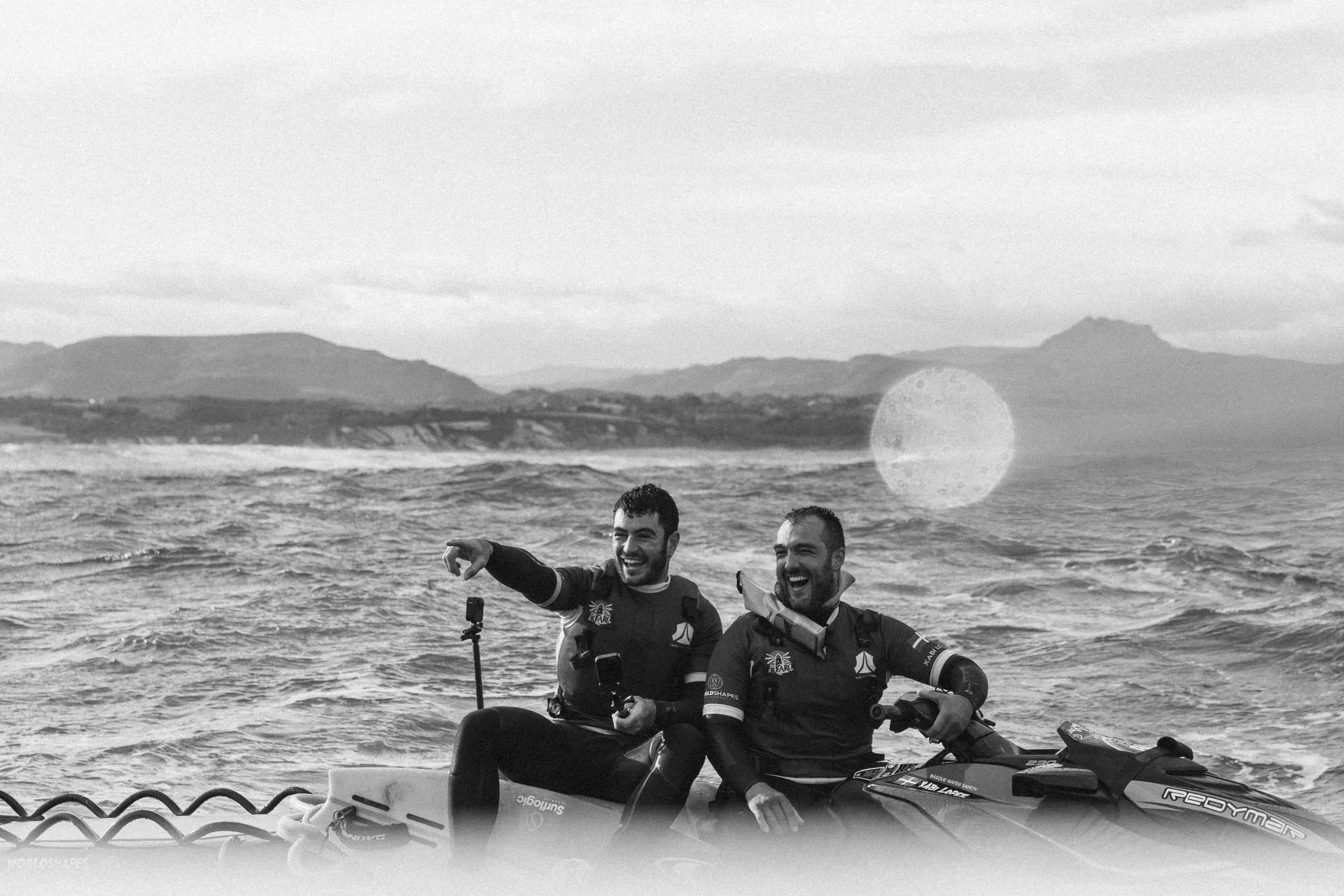 Jaime pilotando a Xabi en Belharra.