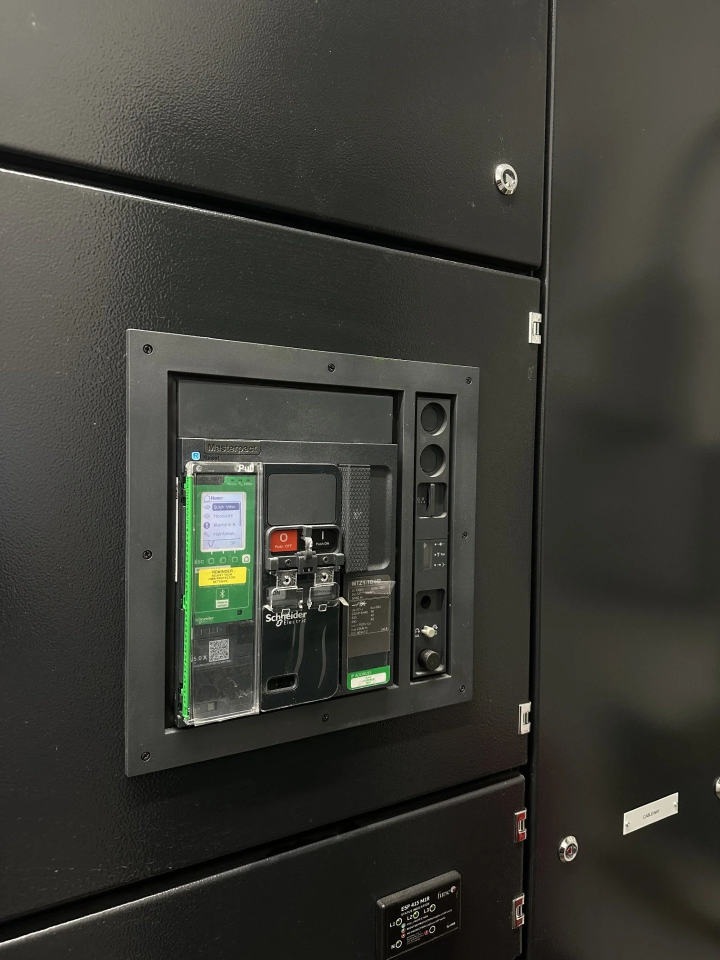 LV Switch gear Installation & Maintenance