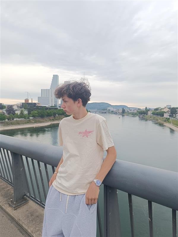 4b72f123-a500-4715-afd6-361cbcec1cf0.jpg
