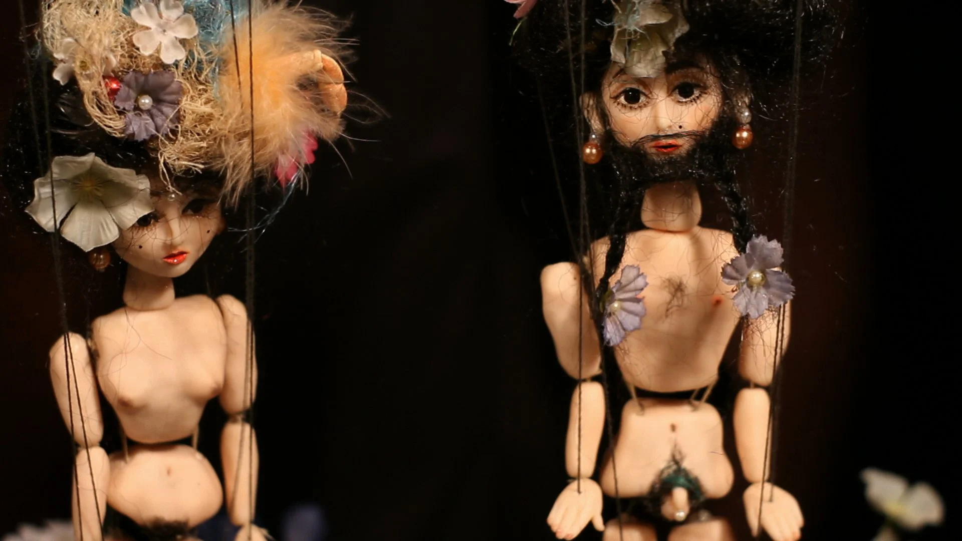 The Holy Dress still42.jpeg