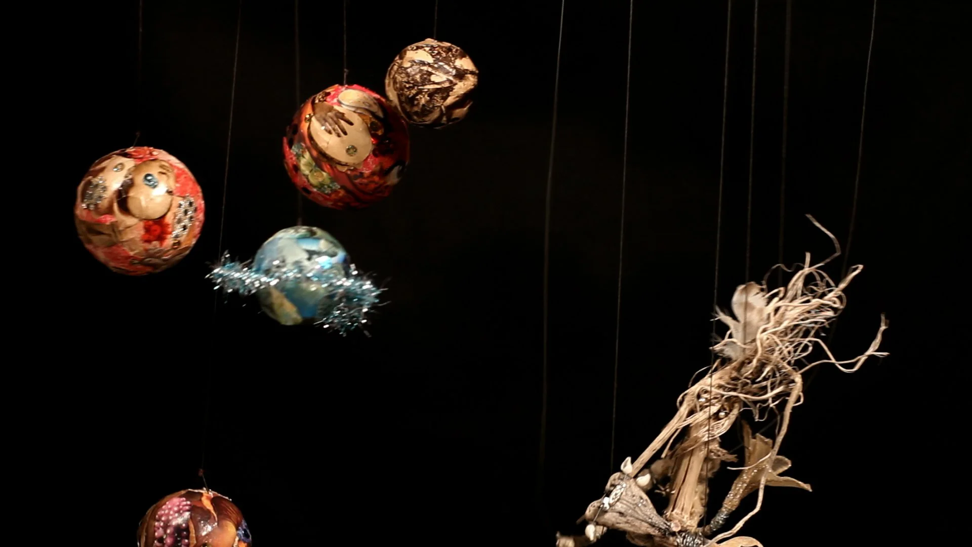 The Holy Dress still16.jpeg