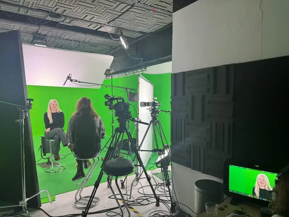 greenscreen interview setup