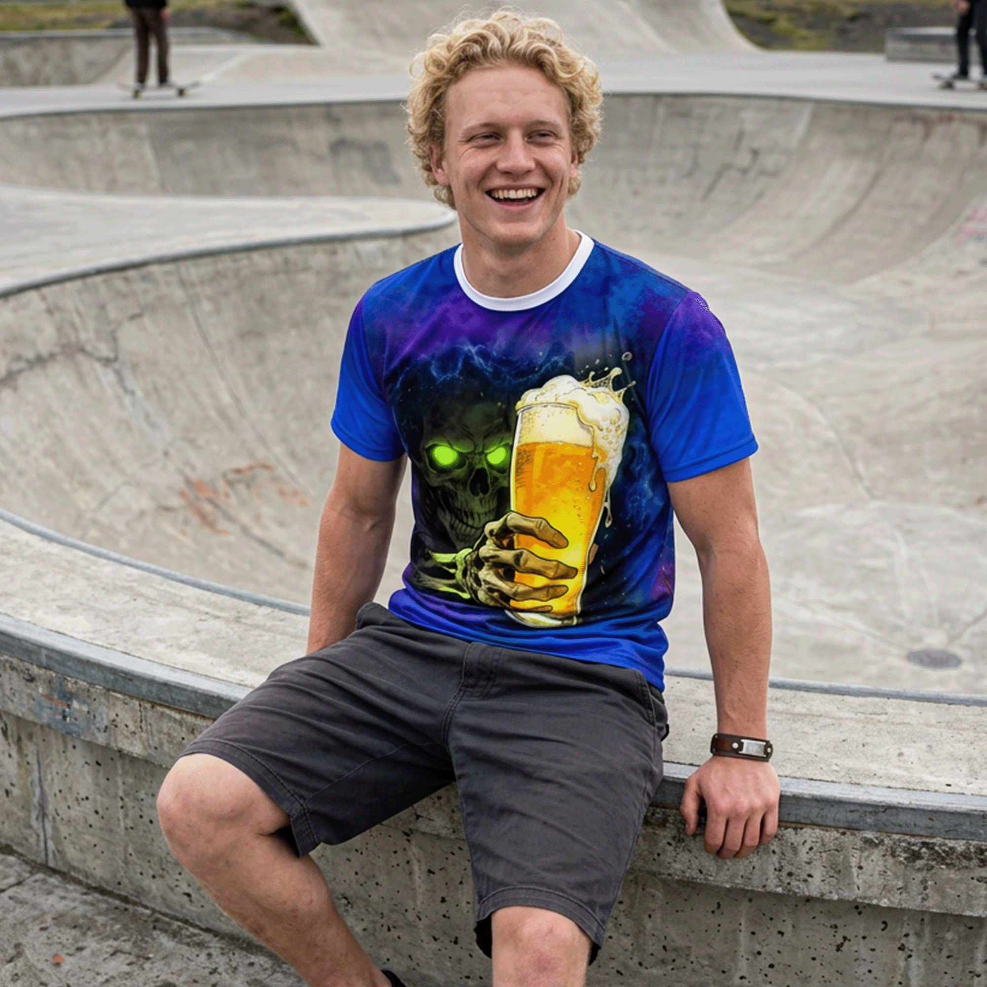Skeleton Beer Cheers T-shirt
