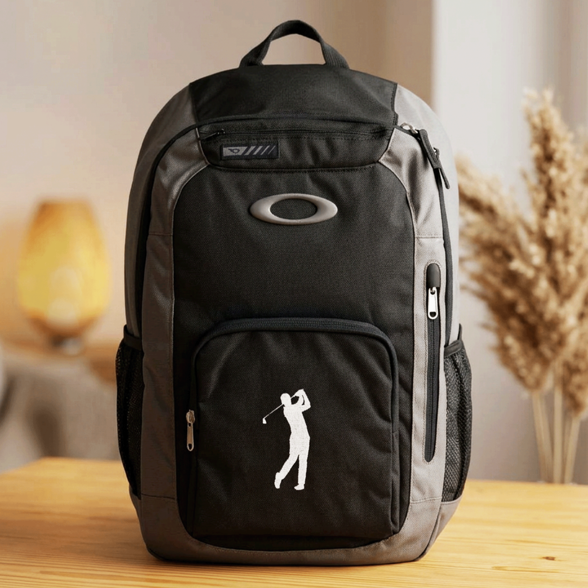 Embroidered Golf Silhouette Oakley 22L Enduro Daypack