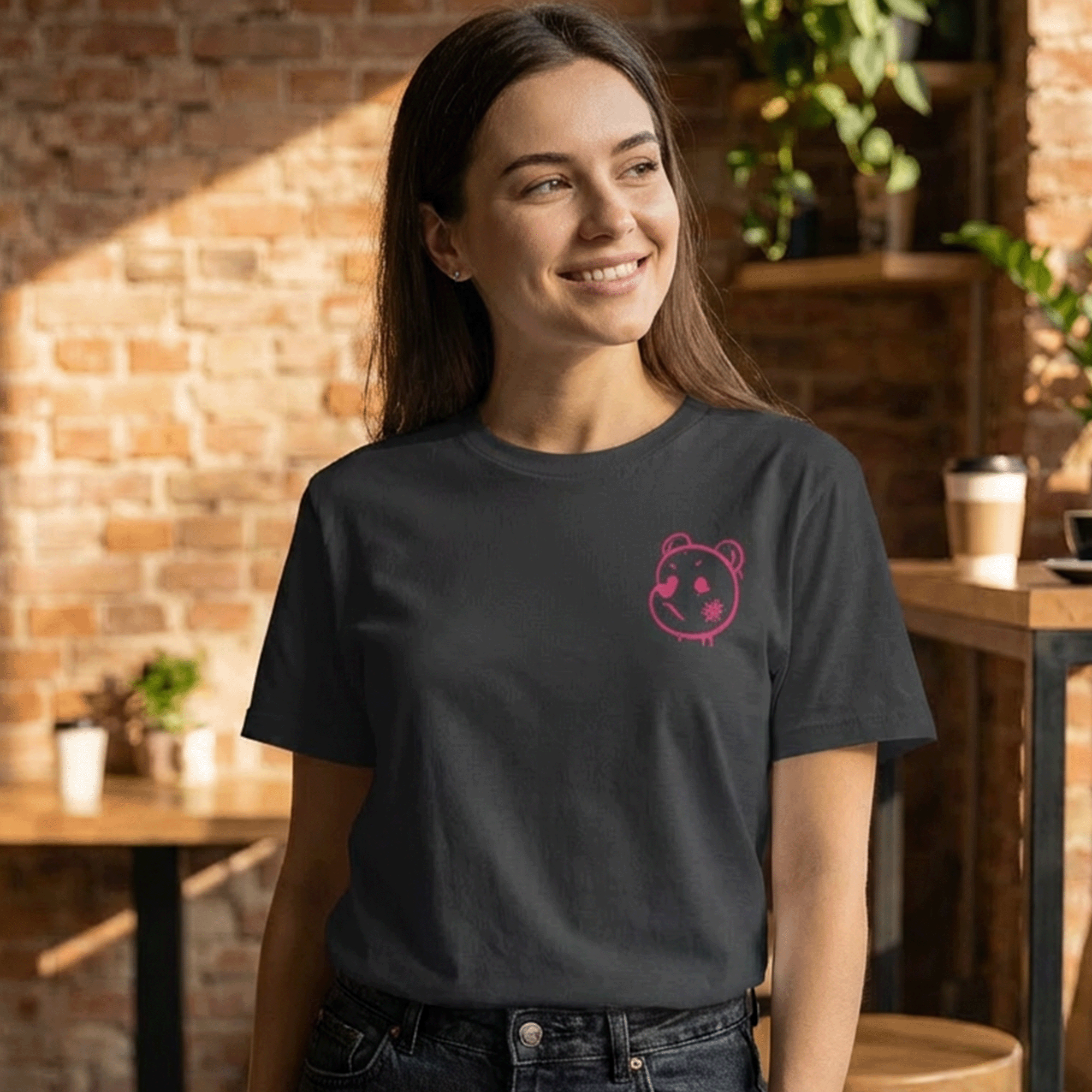 Embroidered Graffiti Bear Streetwear T-shirt