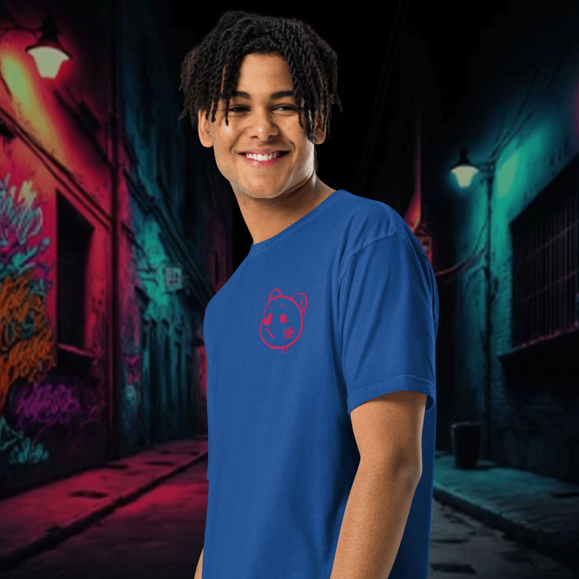 Embroidered Graffiti Bear Streetwear T-shirt
