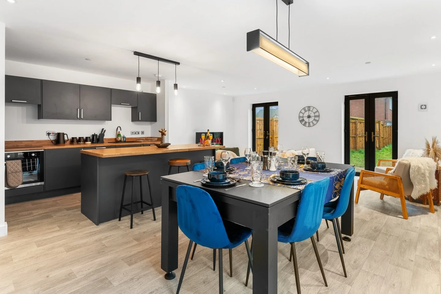 Stop losing bookings to better-looking listings.

Professional Airbnb photography, video, strategy &amp; staging
✔ Nationwide coverage
✔ 48hr delivery
✔ Optimised to maximise clicks &amp; bookings

Start 2026 right &mdash; book in now 💯
📲 073883690