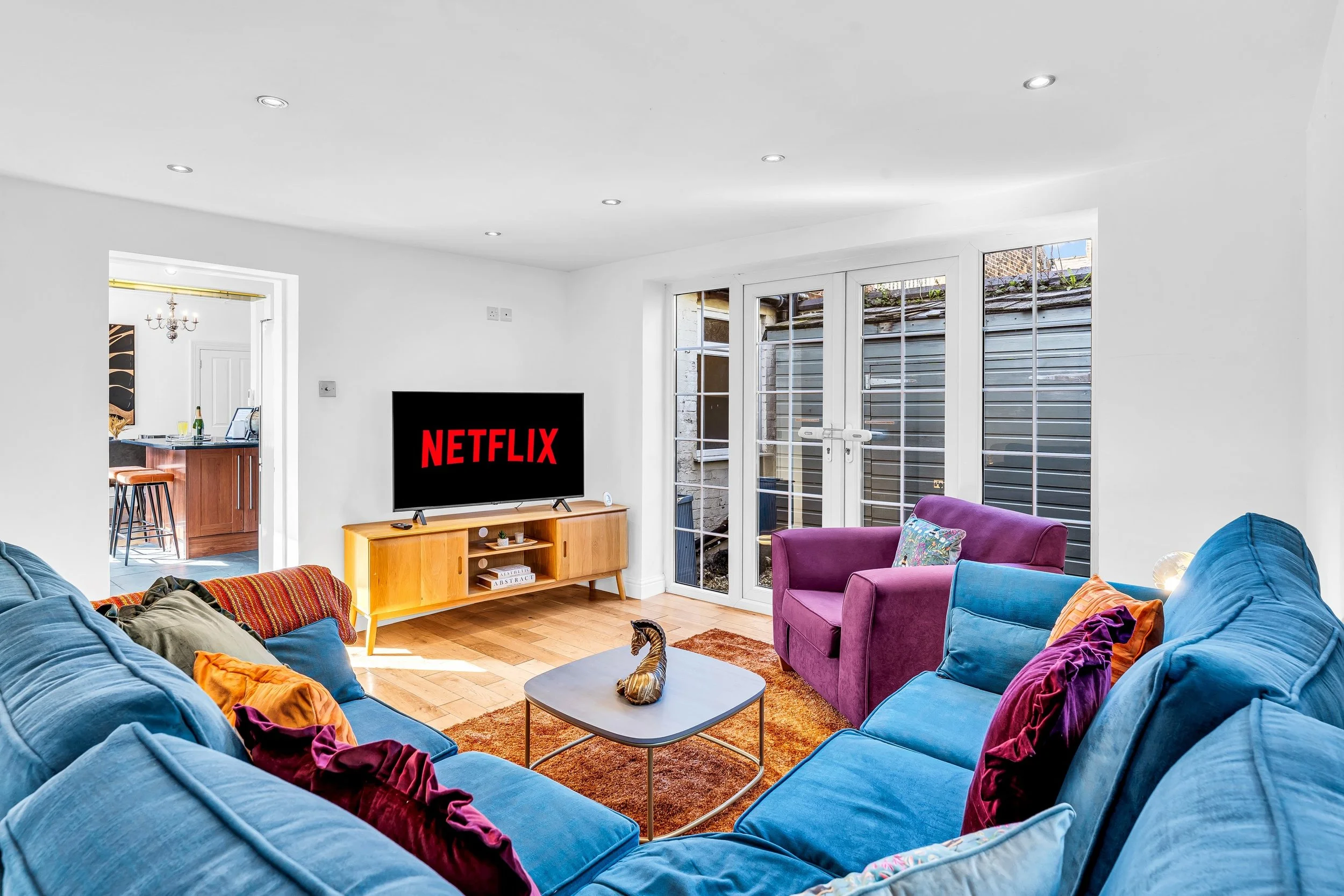 Professional Airbnb Property Photography, video &amp; staging
✔ Nationwide coverage
✔ 48hr delivery or less
✔ Optimised to maximise clicks &amp; bookings
✔️ Multi-property discounts

Book in now 💯
www.snapriseuk.co.uk
Let&rsquo;s elevate your proper