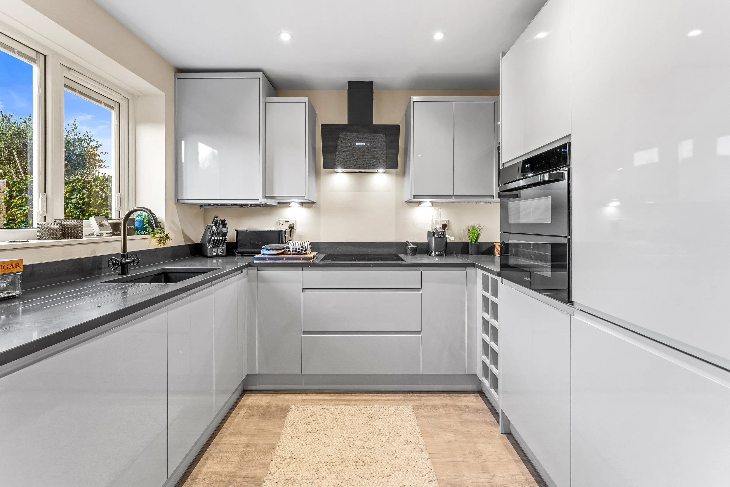 7 Simple Ways to Make Your Airbnb Photos Pop (Before the Camera Even Clicks)