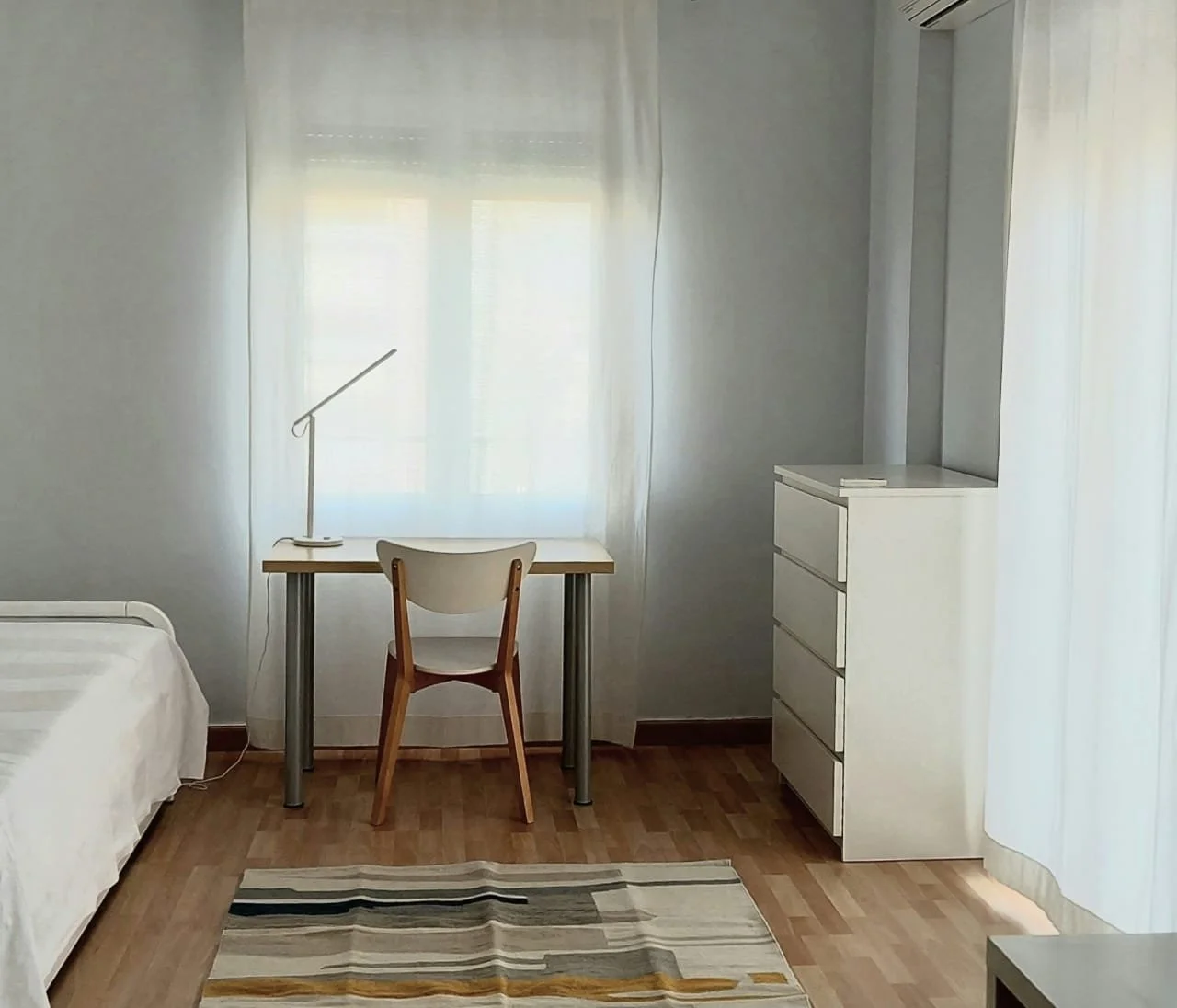 Rent Petralona apartment long term