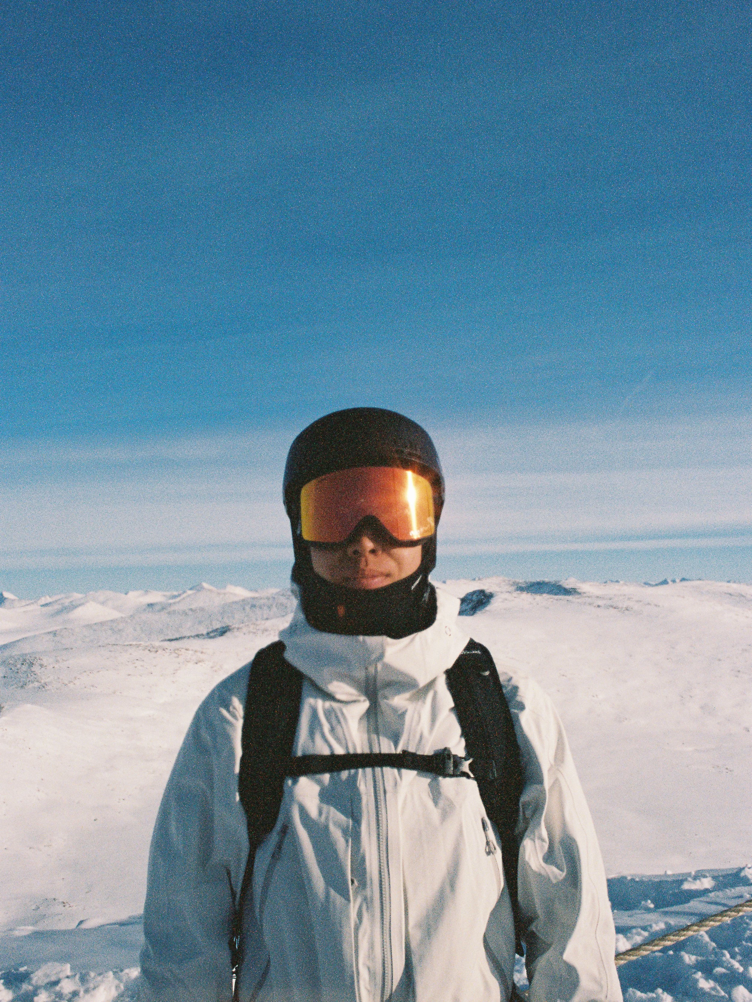 R1-00001-010A_fullres.jpg