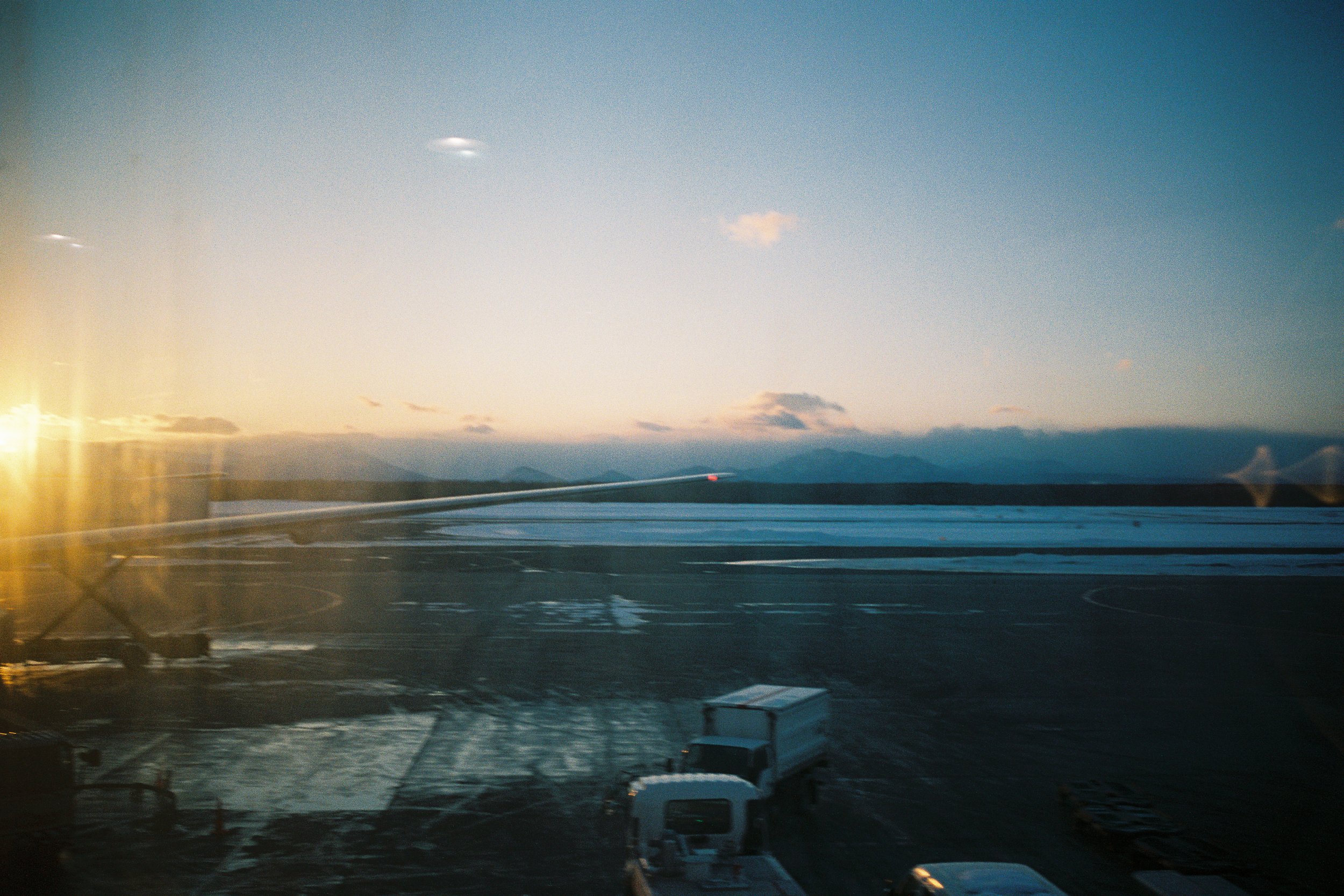 R1-03778-011A_fullres.jpg