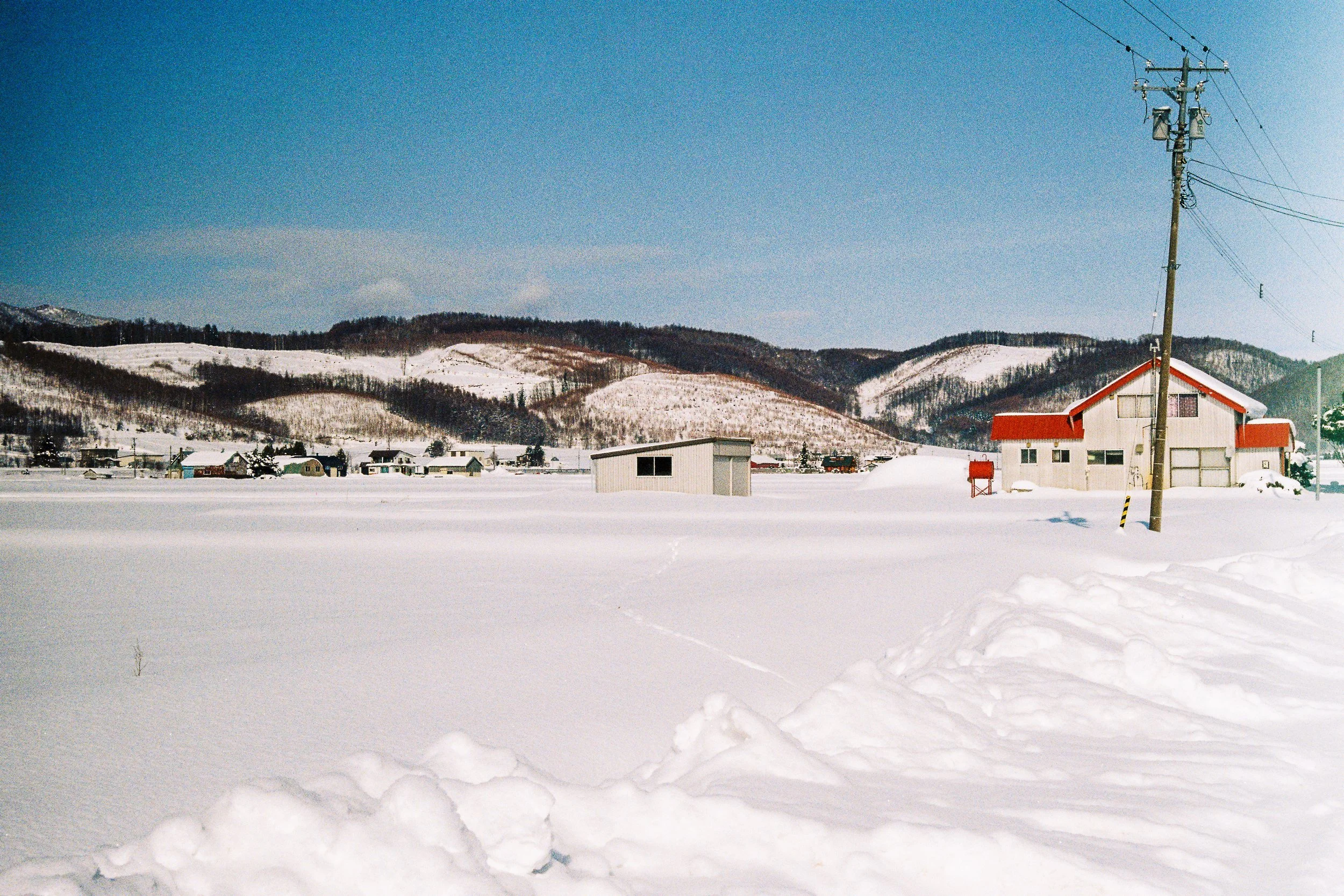 R1-03779-0030_fullres.jpg