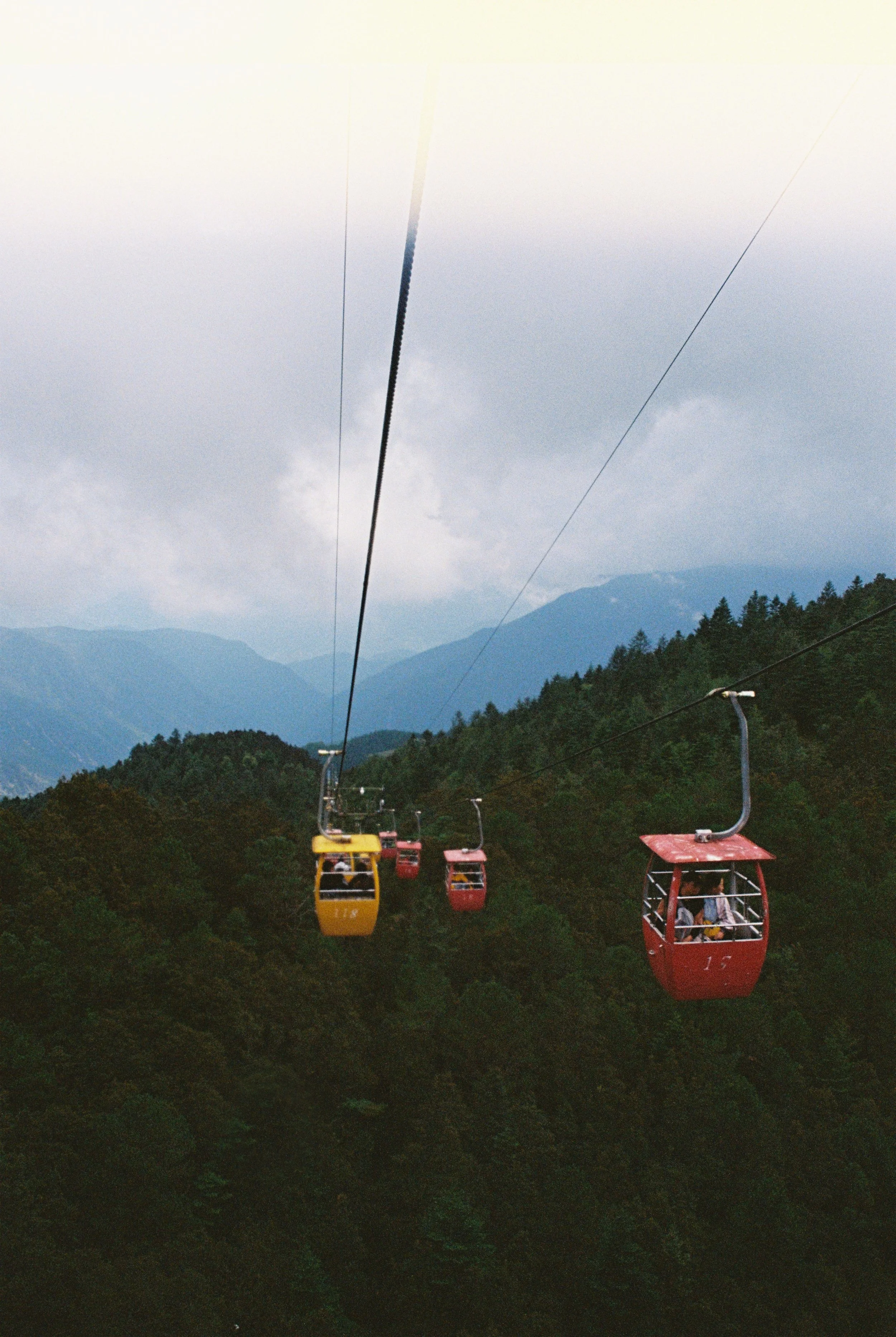 Canon AE-1 | Fuji 400