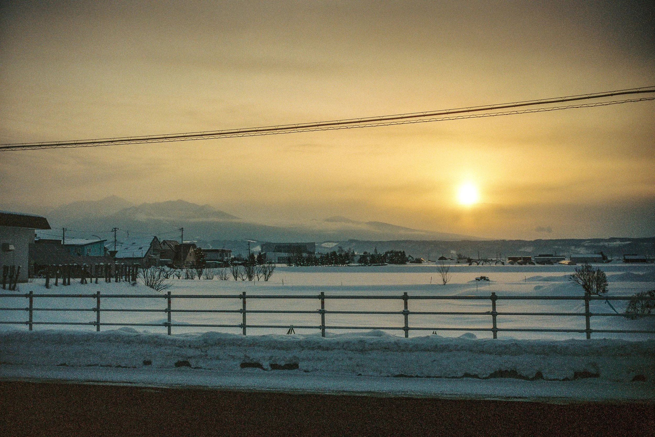 R1-03777-0010_fullres.jpg