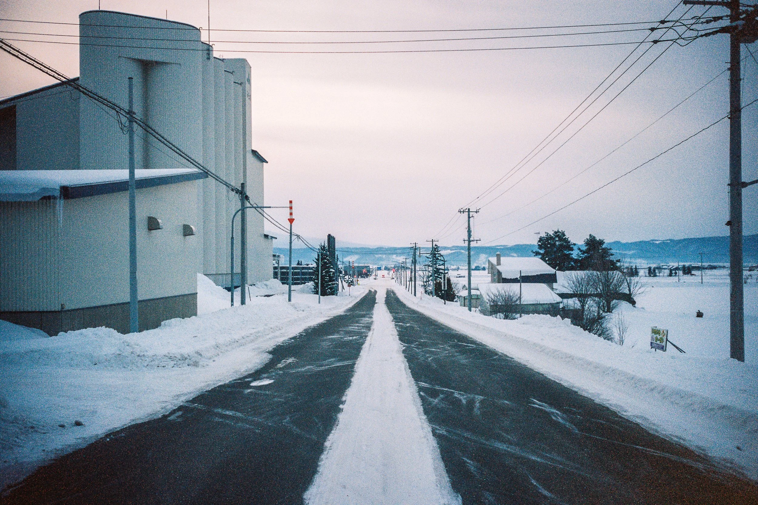 R1-03777-0003_fullres.jpg