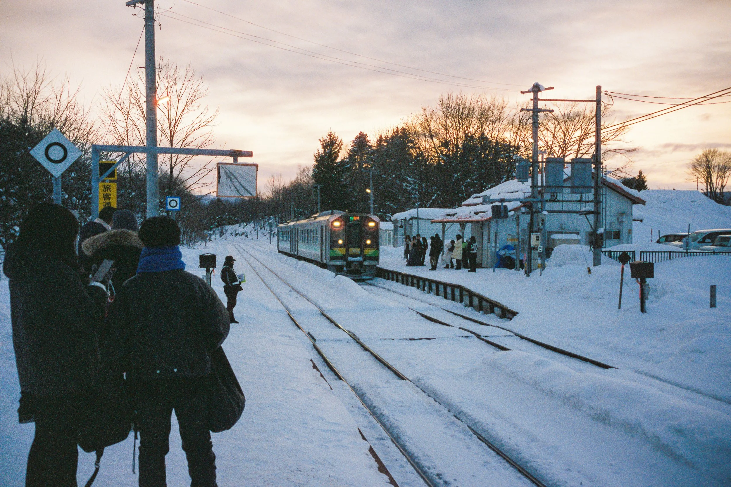 R1-03775-0030_fullres.jpg