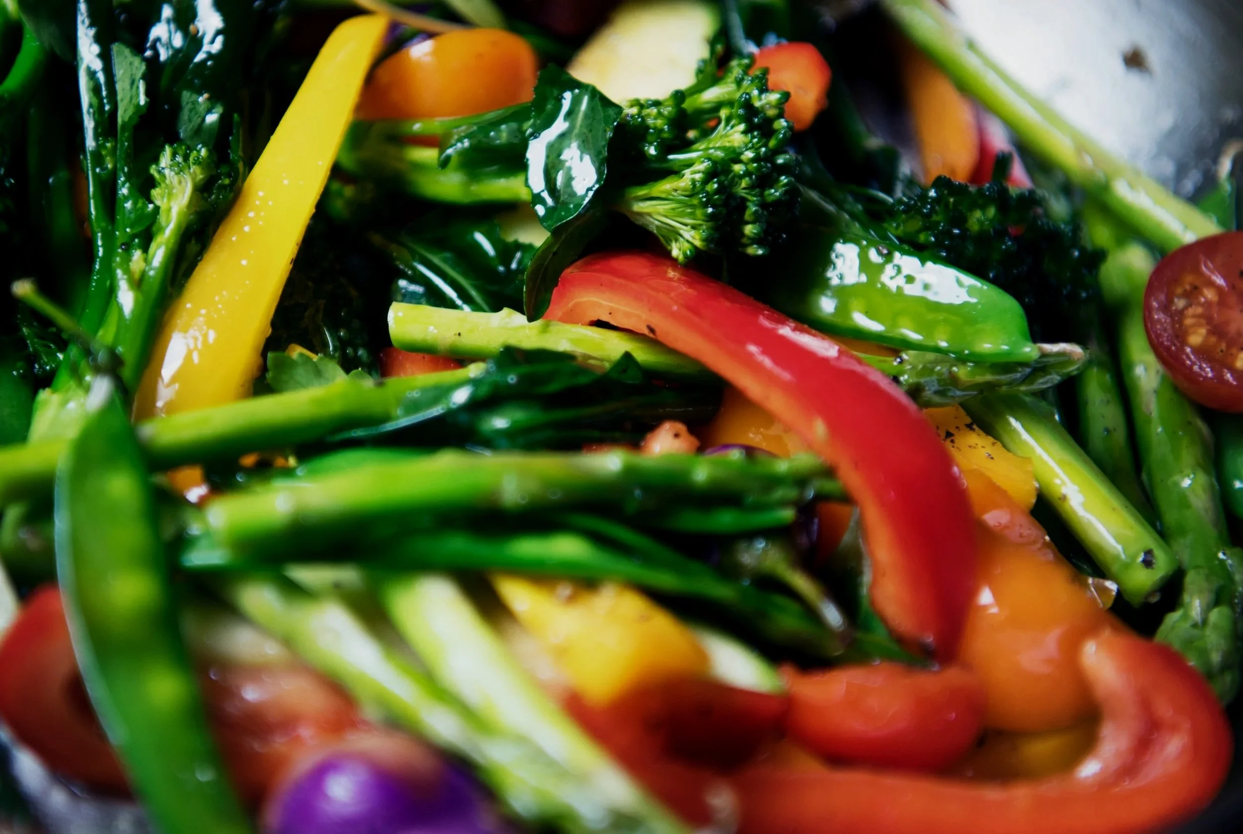 Why Midlife Fatigue Needs a More Personalized Approach to Nutrition