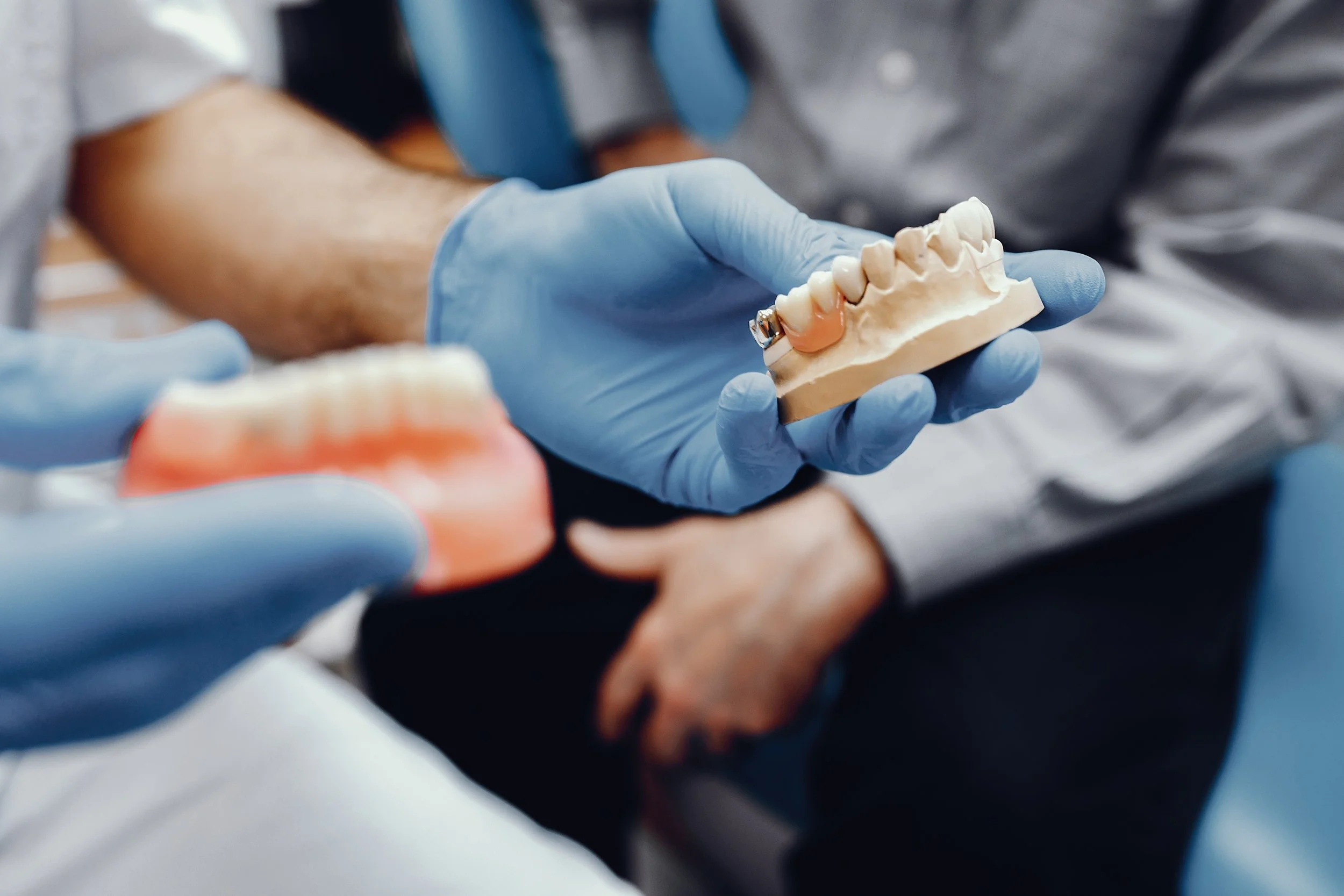 ¿Y si el problema de tus implantes no está en tu técnica… sino en cómo los planificas?