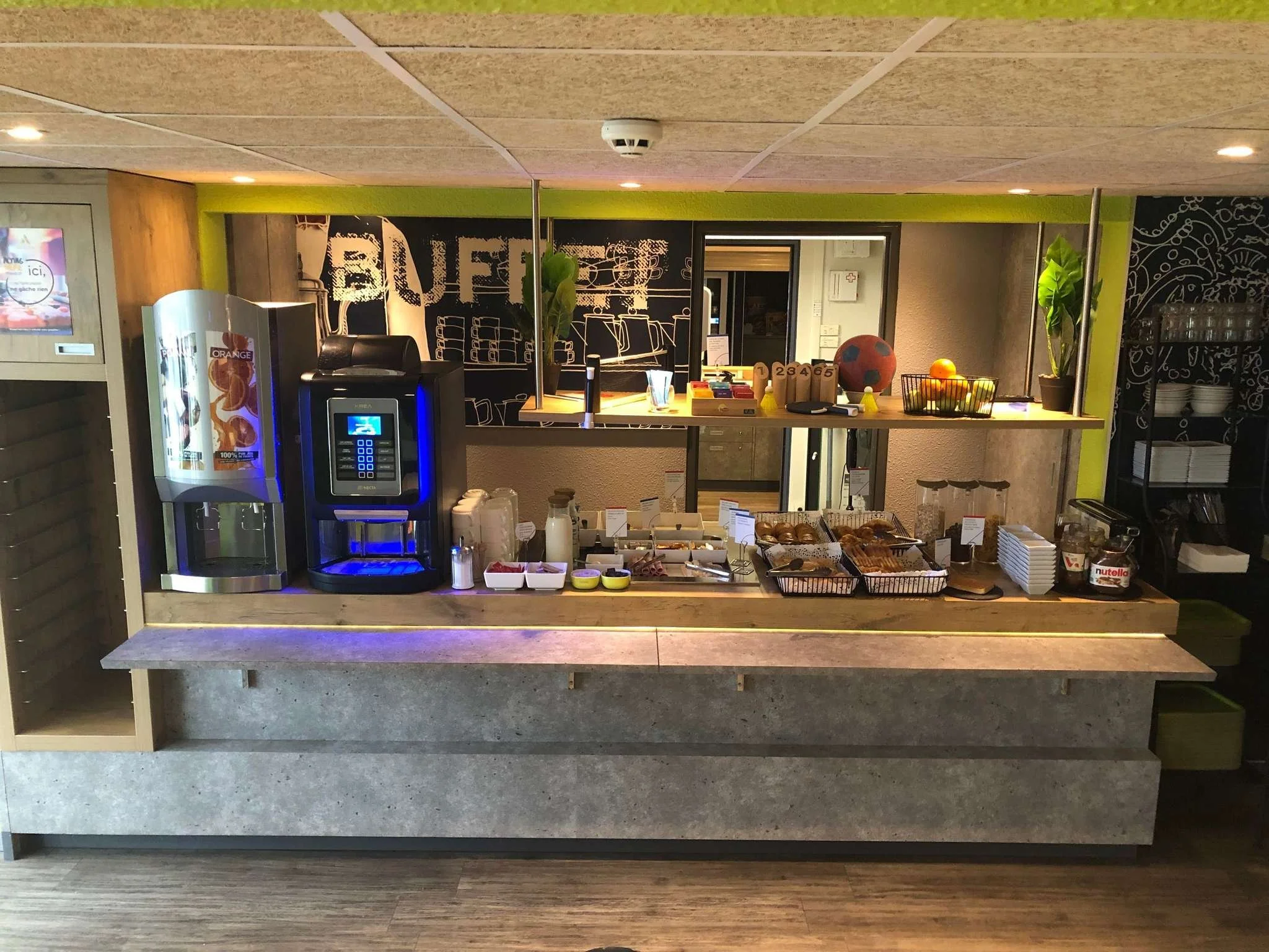 ibis-budget-albi-terssac-buffet-petit-dejeuner.jpg