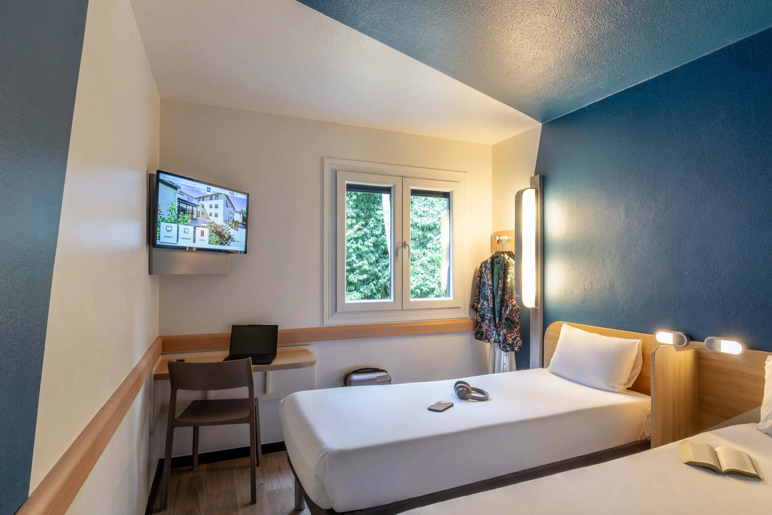 ibis-budget-marne-la-vallee-chambre-twin-bureau-tv.jpg