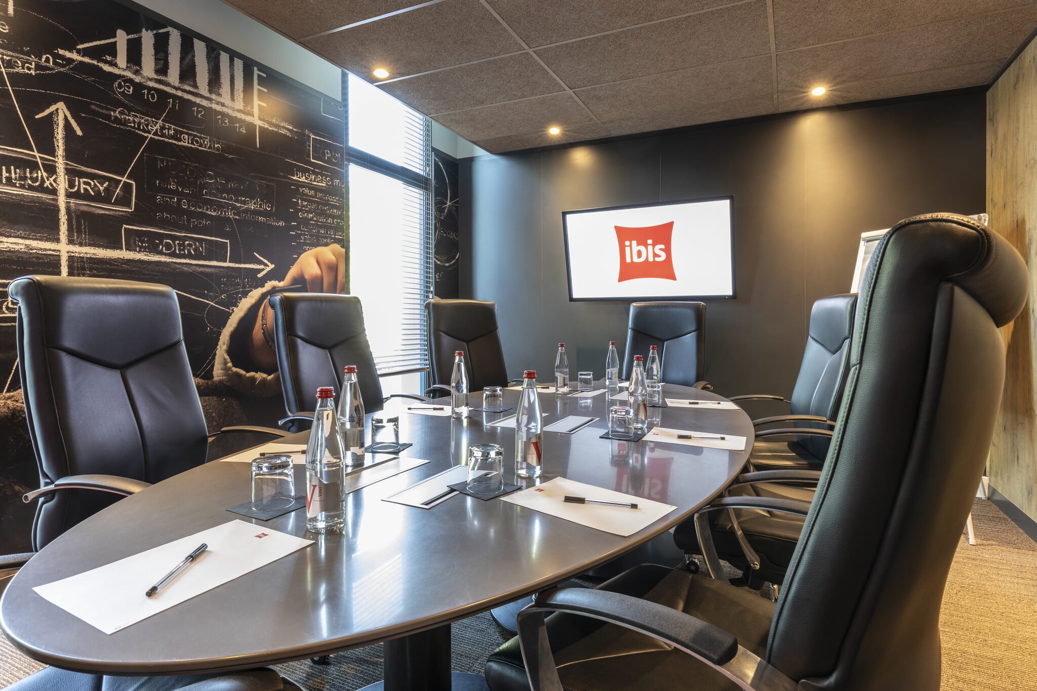 ibis-saint-quentin-en-yvelines-velodrome-salle-reunion.jpg