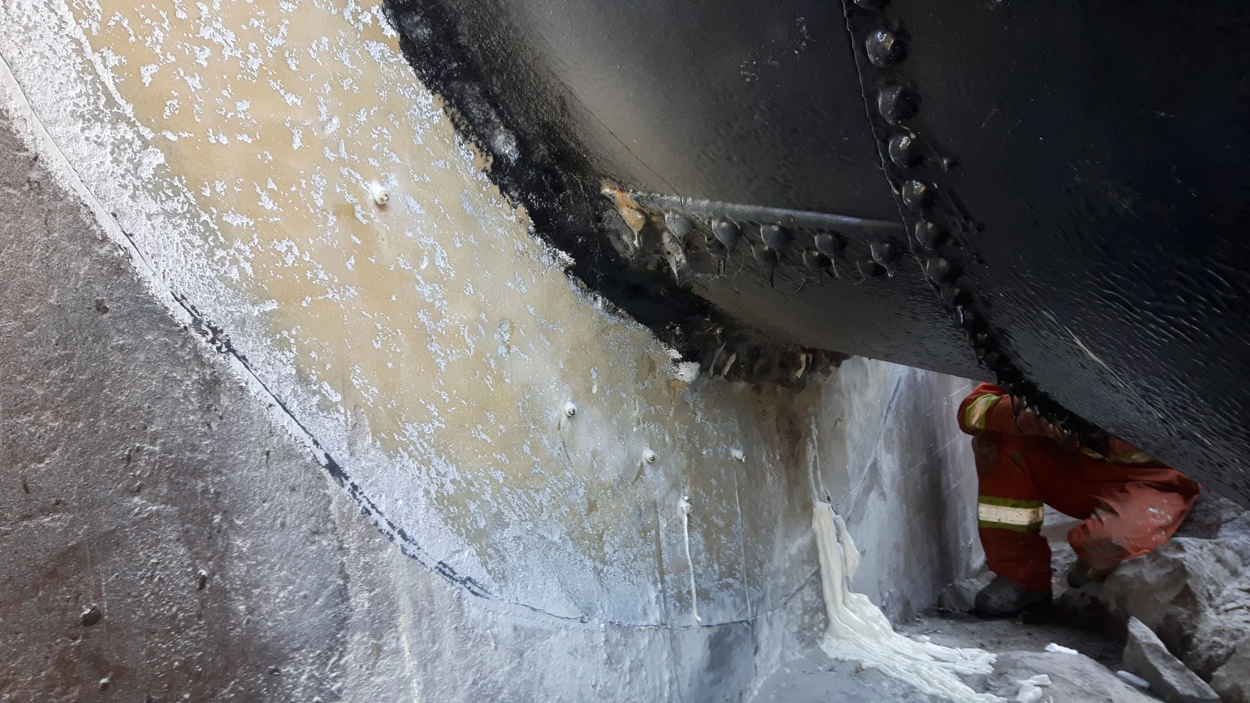 urethane injection foam2.jpg