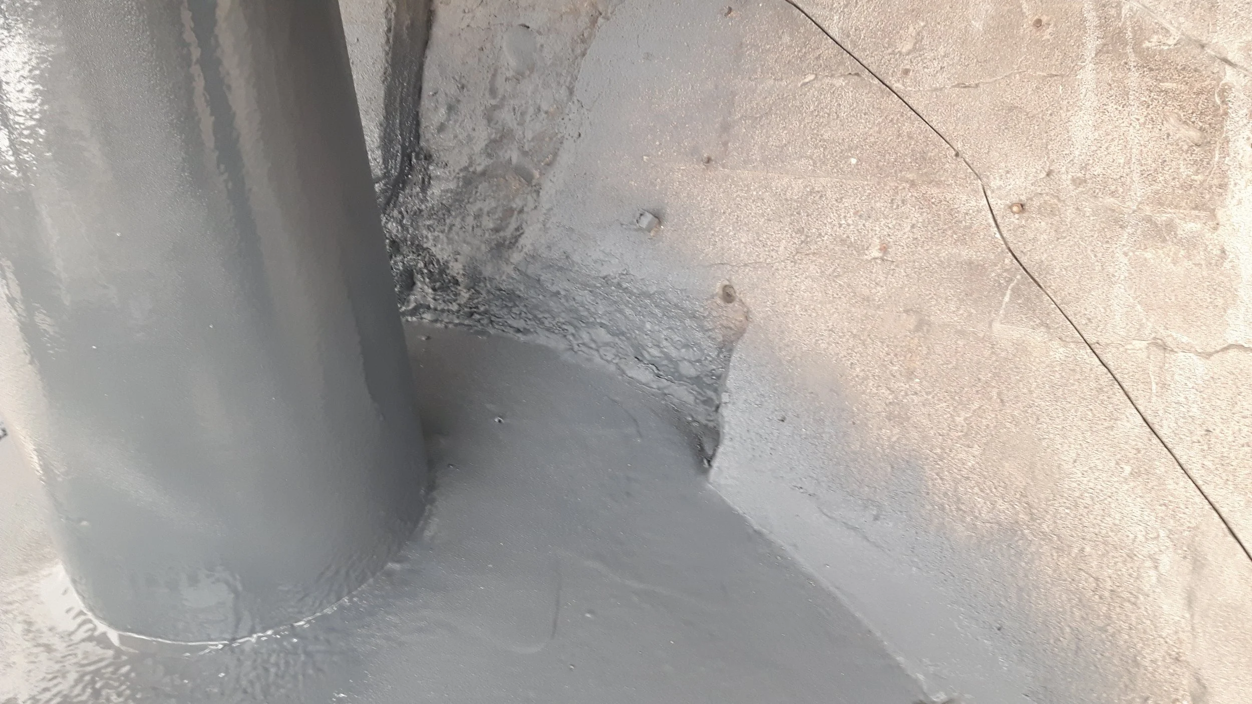 Structural II polyurea over injection foam.jpg