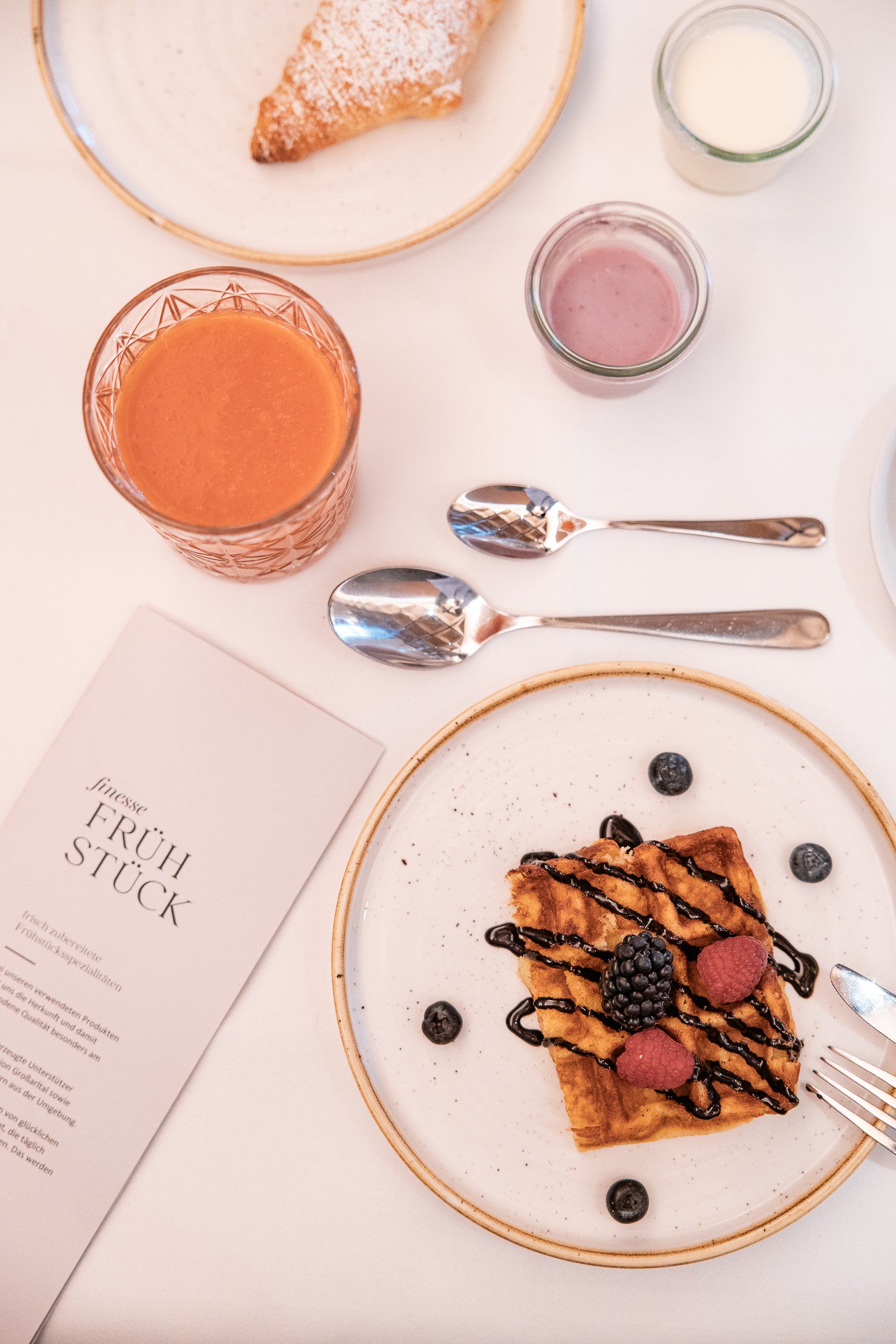 Nesslerhof-Breakfast-3-web.jpg