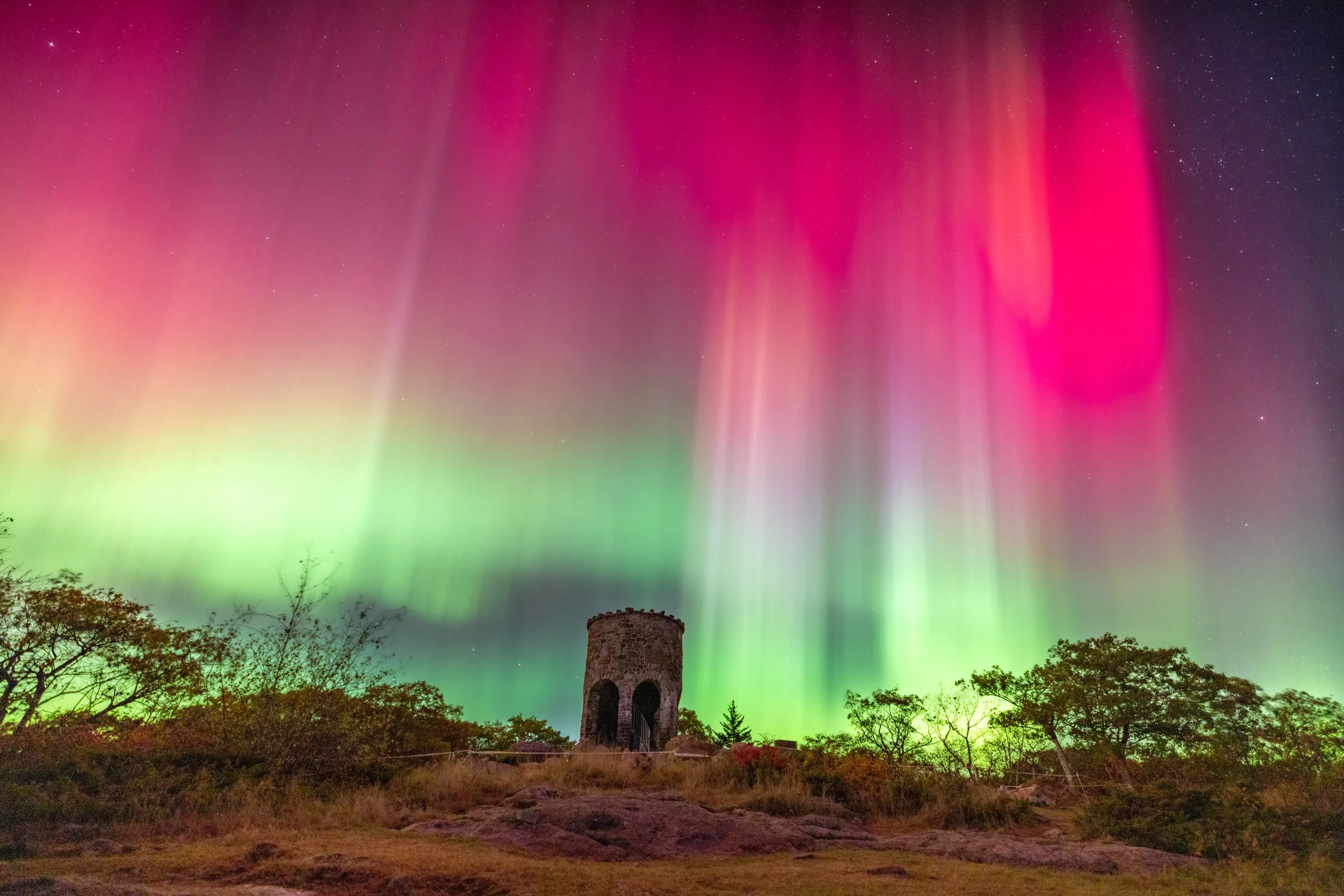 Battie MTN Aurora Edited-5.jpg