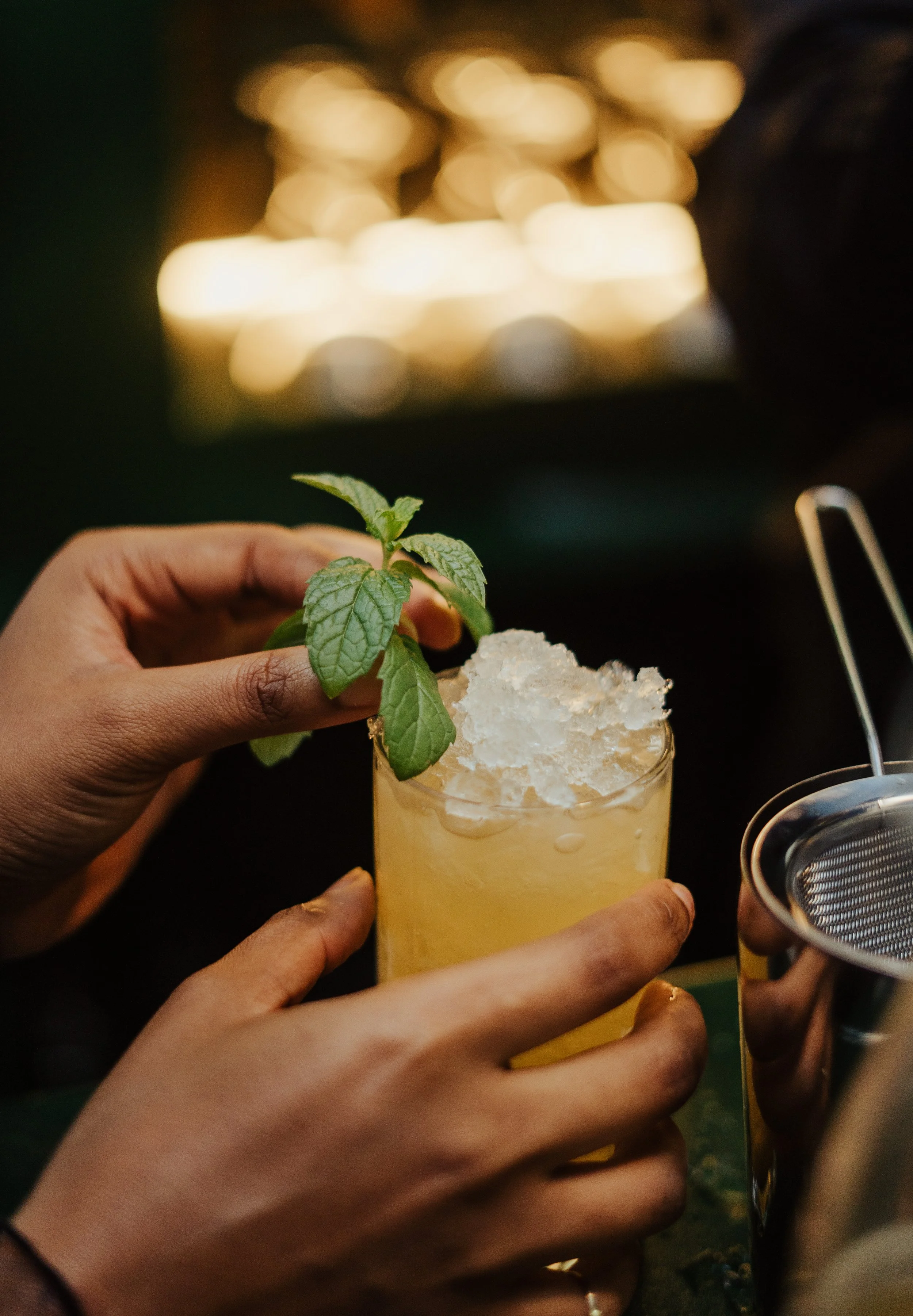 A citrusy alcohol-free drink that tastes like a garden