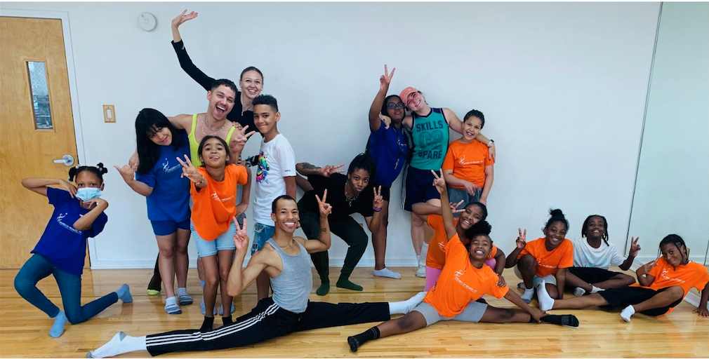 MindLeaps presents an evening with international staff and speakers  discussing the impact of dance on brain development and behavioral change. Cocktails and mingling! April 9th 6:30-8pm. 307 West 38th St. Click image above to register for this free 