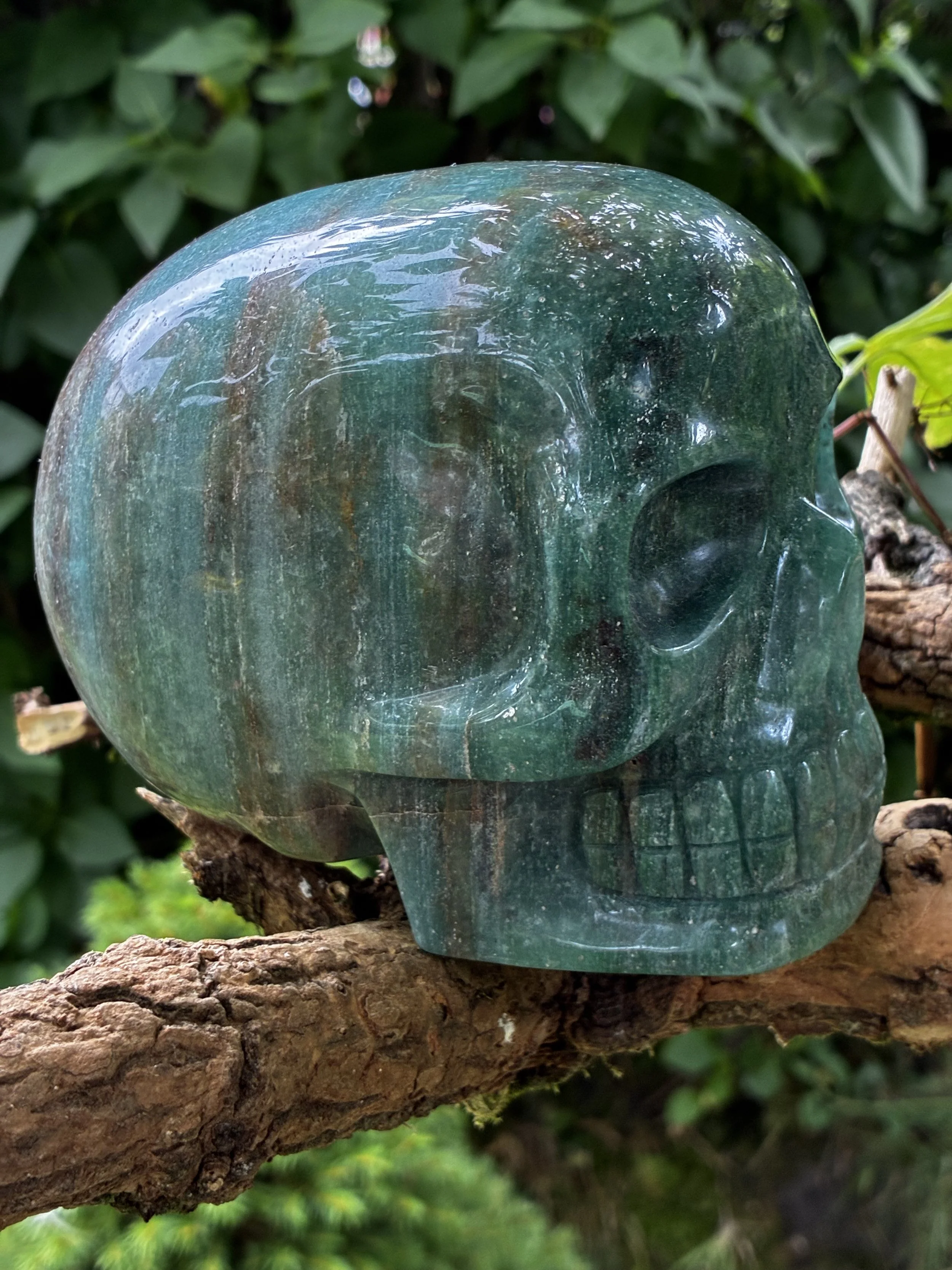 Green Aventurine Skull with Natural Pyrite Inclusions – 1796g