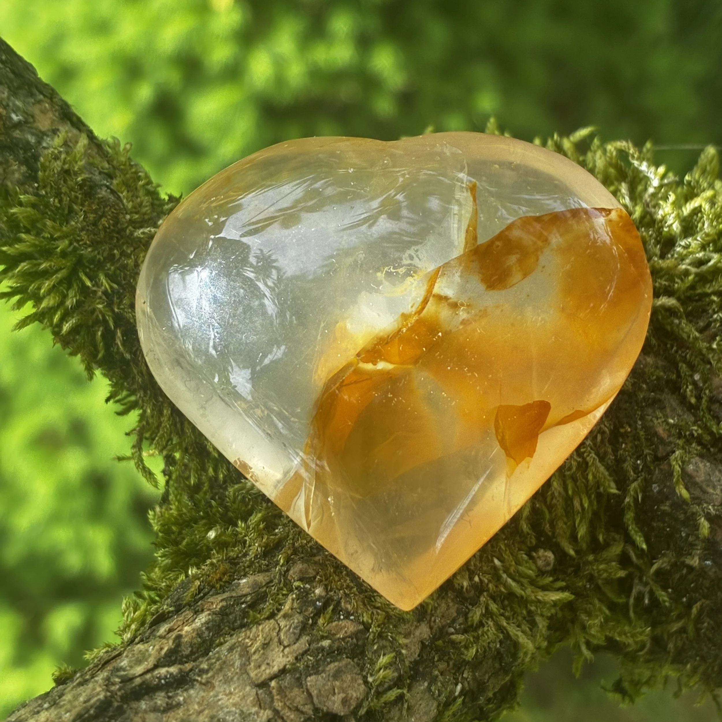 Golden Heart Brazilian Carved Heart, 47g