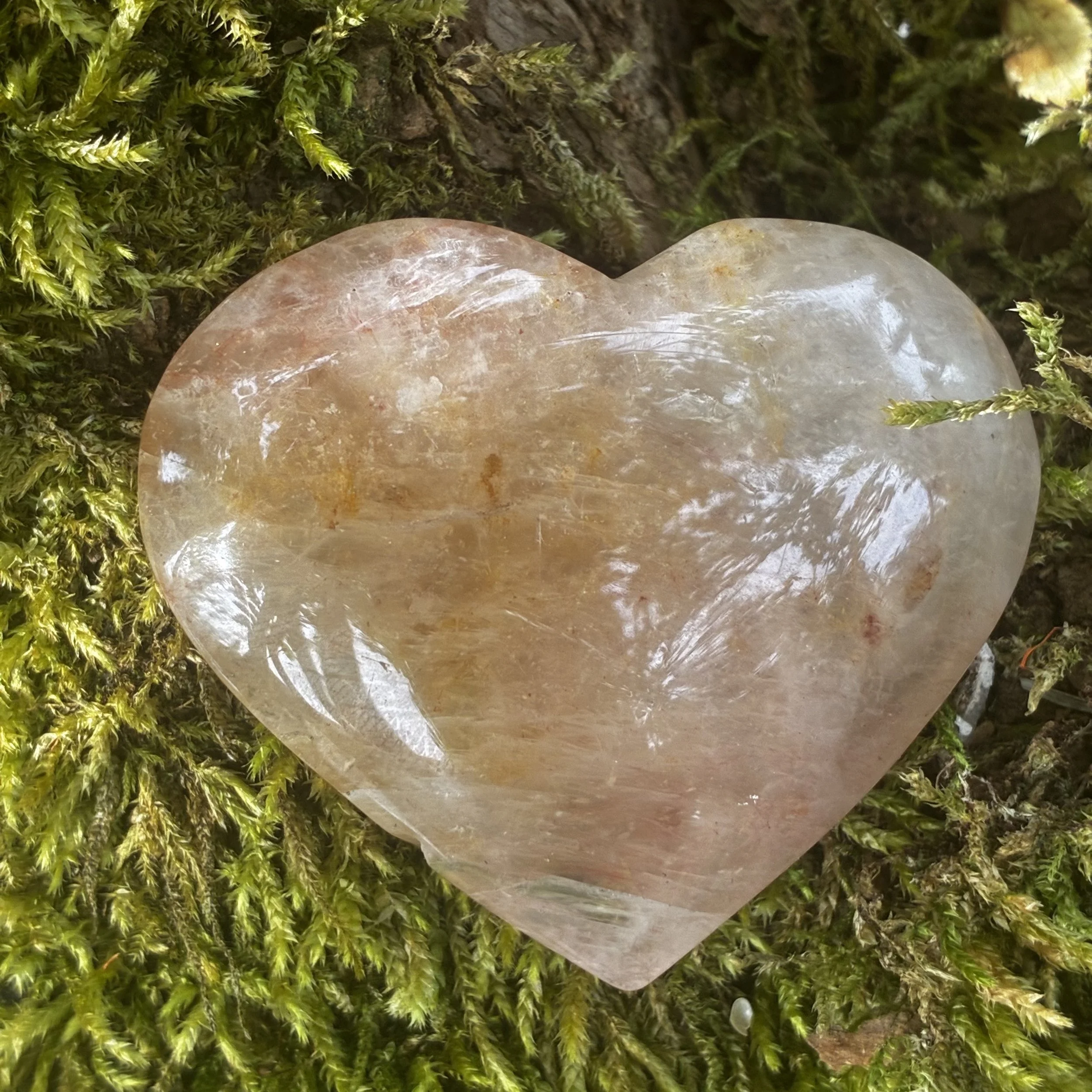 Golden Heart Brazilian Carved Heart, 85g
