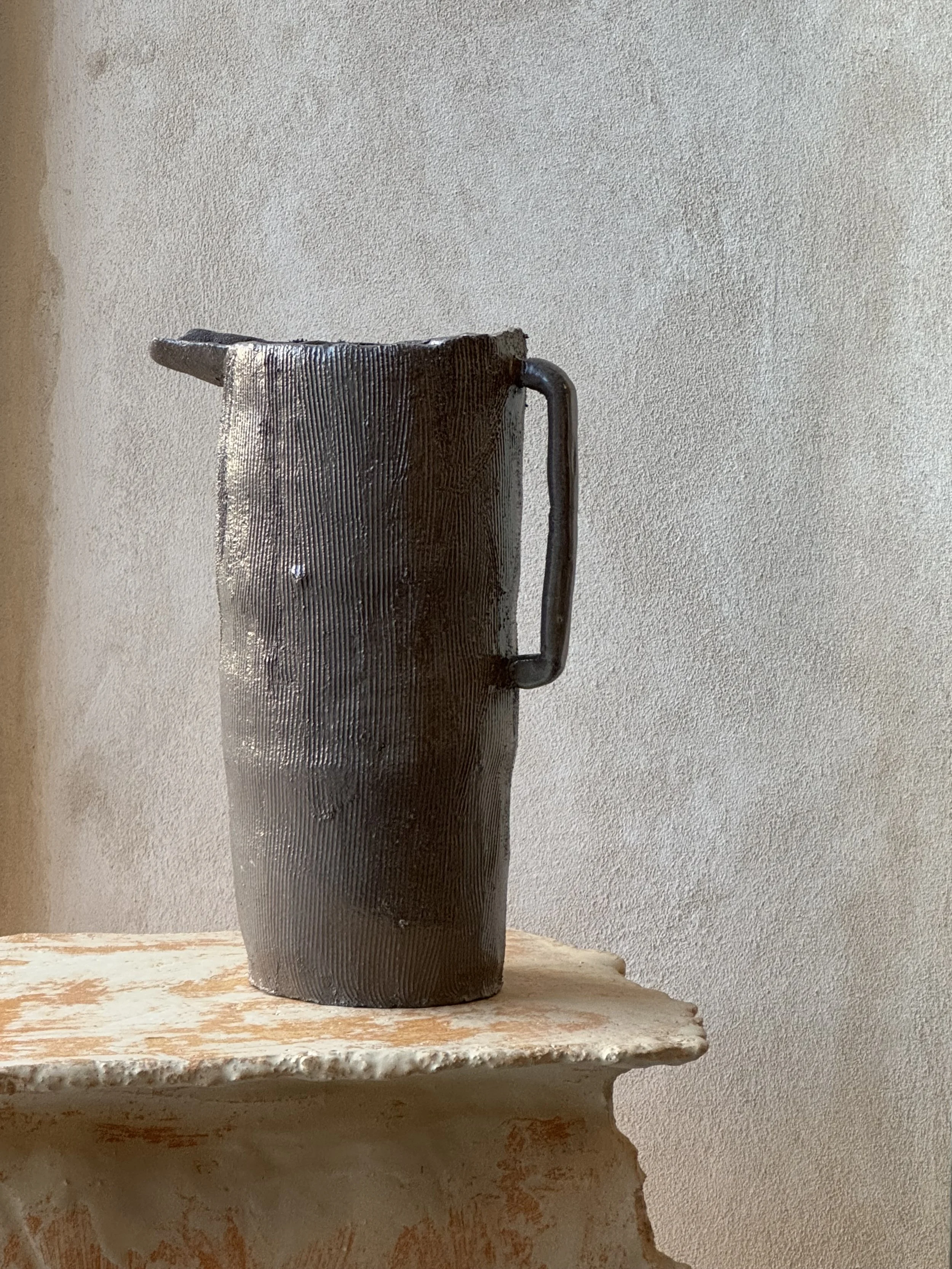 SMALL IMPERFECT JAR B7 BY ONOFRIO ACONE