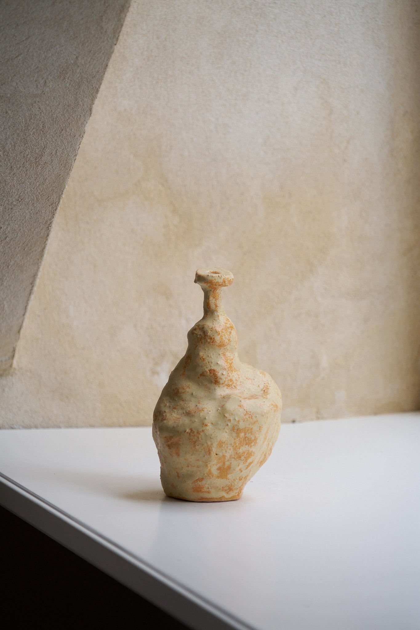 TINY CORE VESSEL BY WILLEM VAN HOOFF