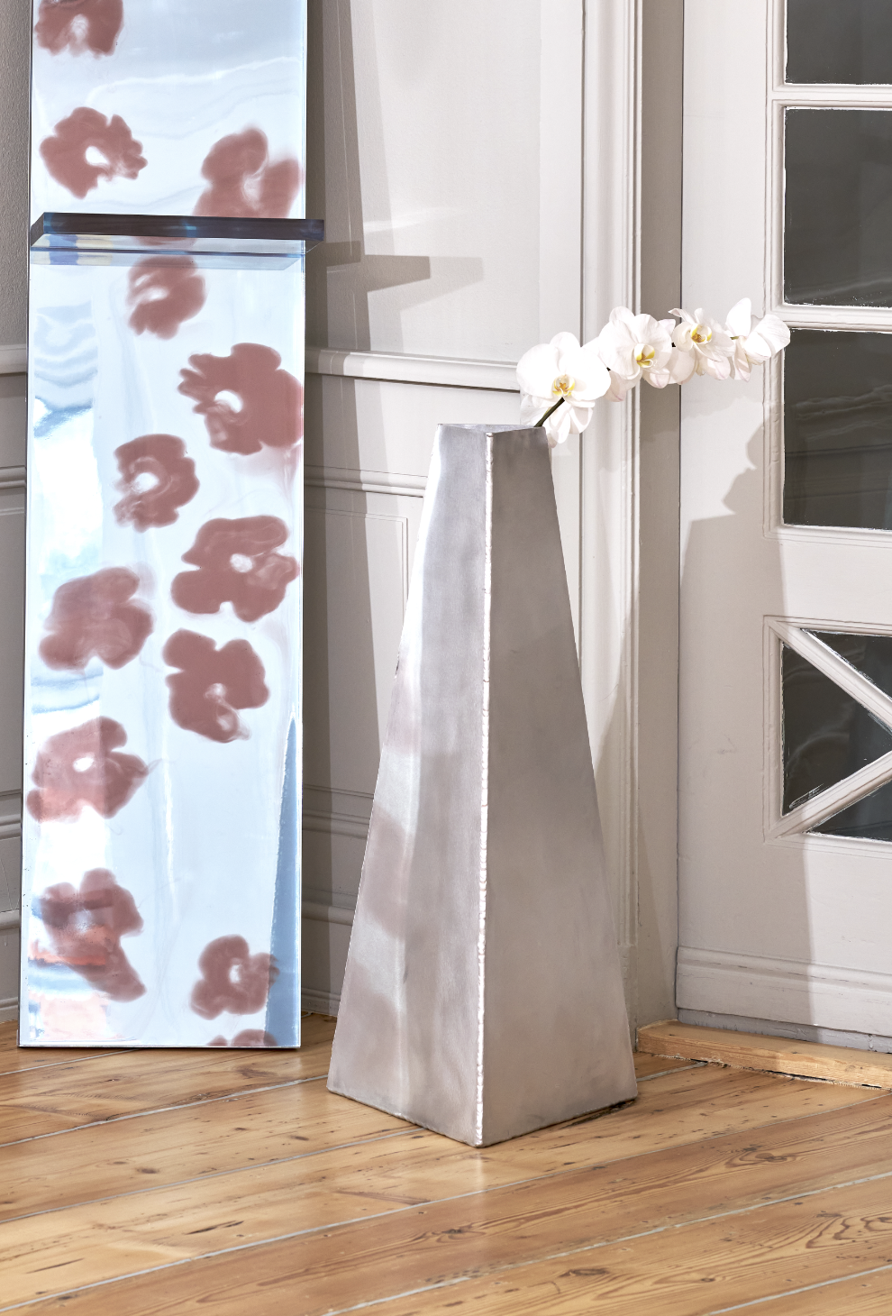 LARGE VASE BY SIX DOTS DESIGN