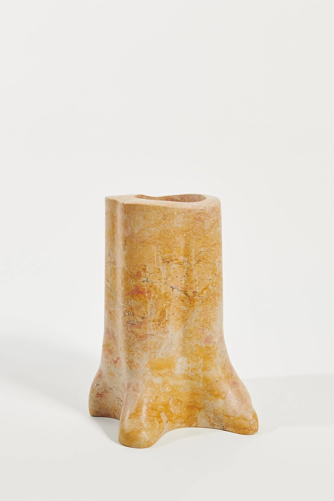trunk vase_3.JPG
