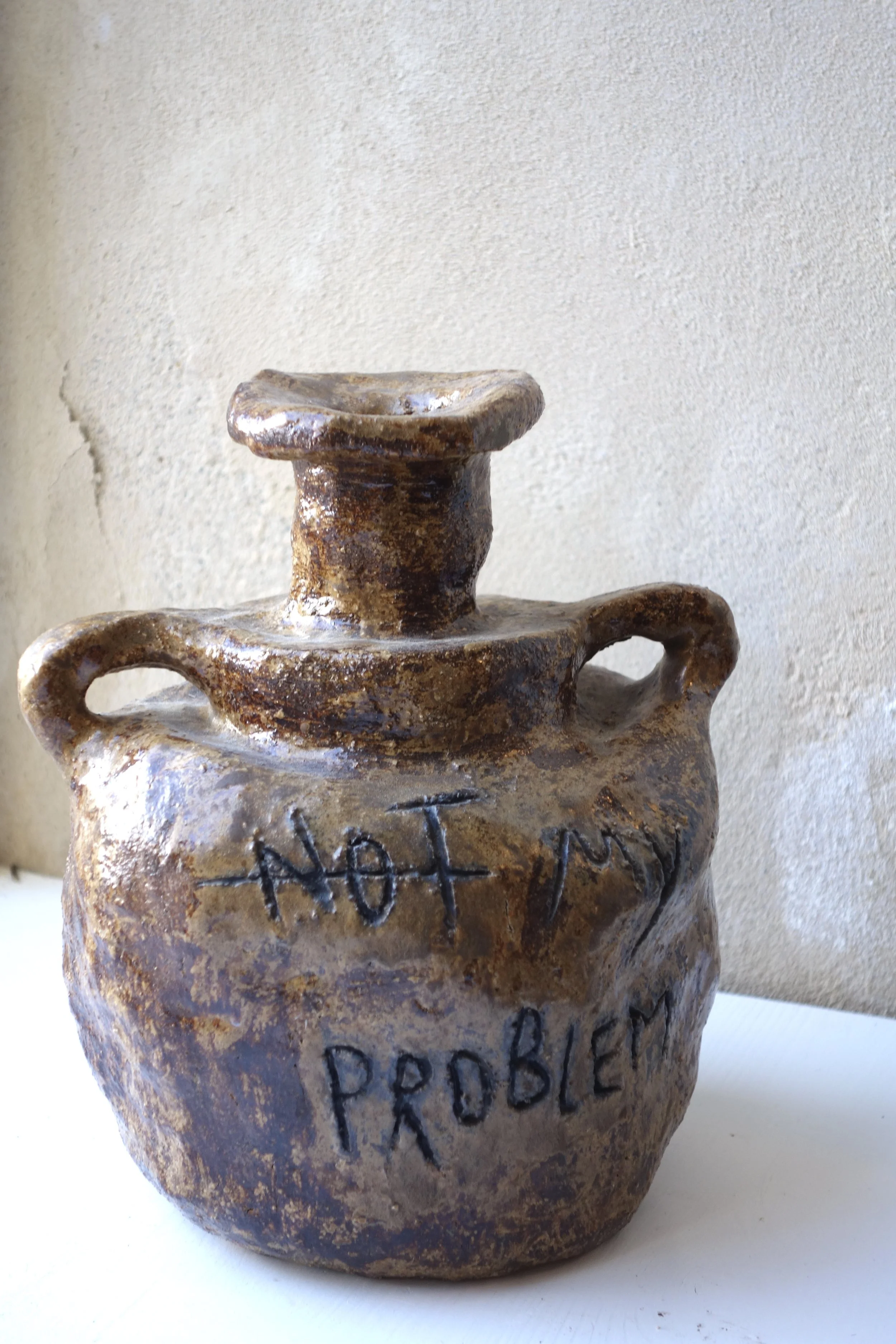 NOT MY PROBLEM VASE BY WILLEM VAN HOOFF